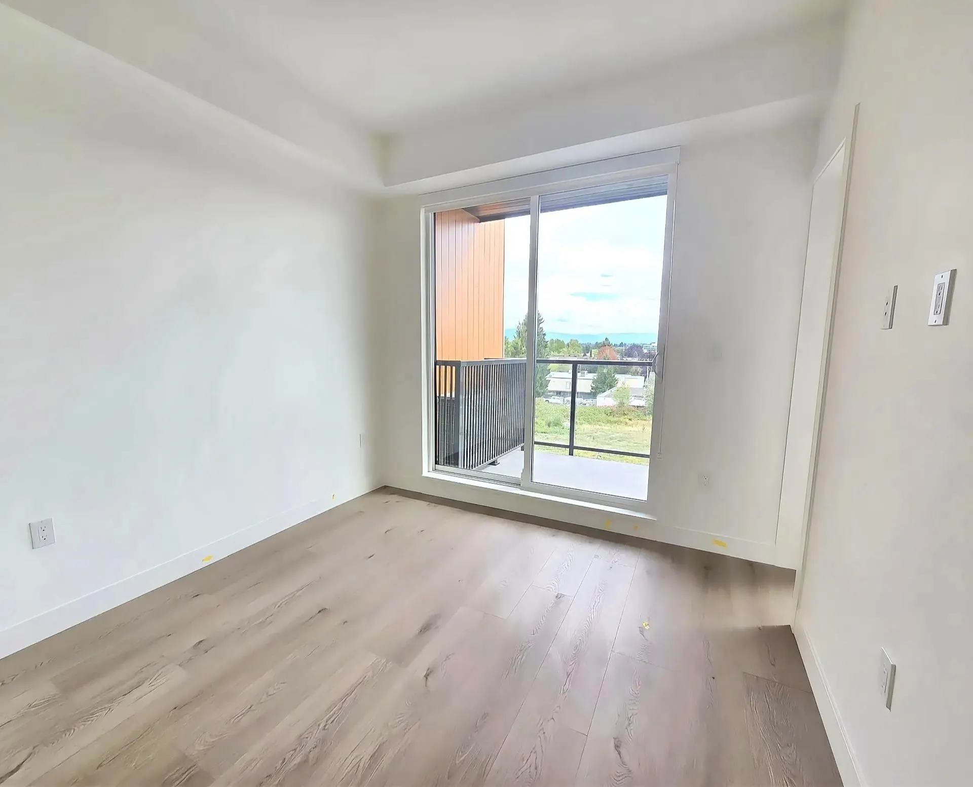 10405 147 Street #414