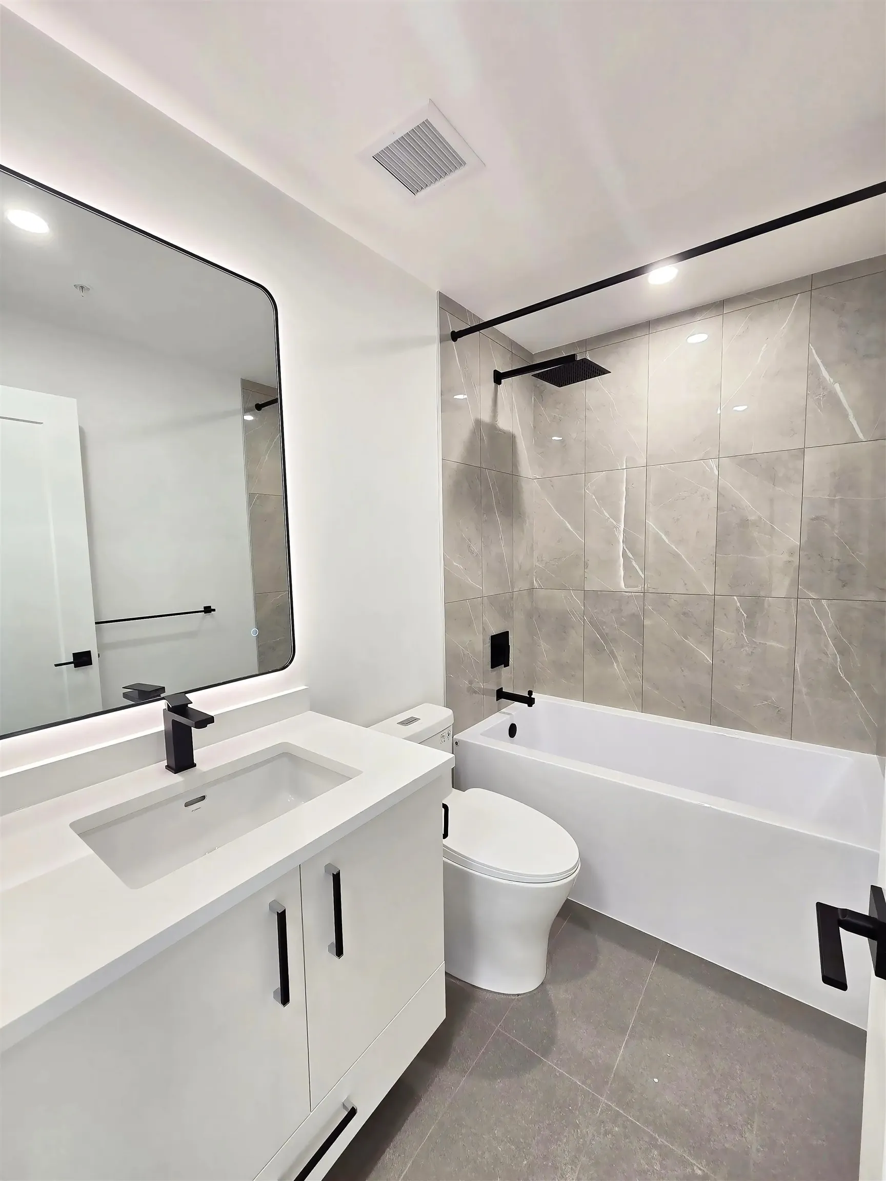 10405 147 Street #414