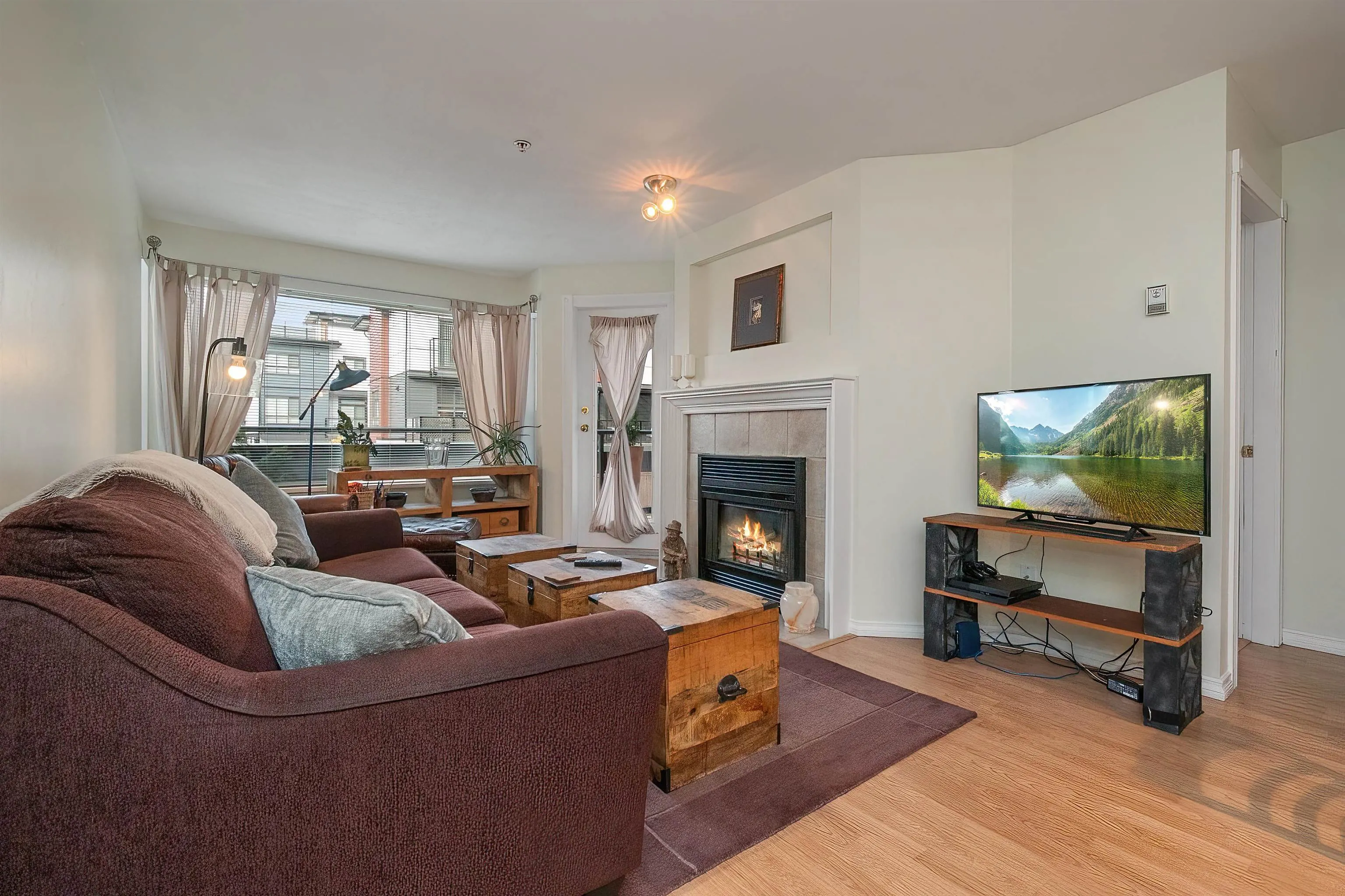 33708 King Road #206