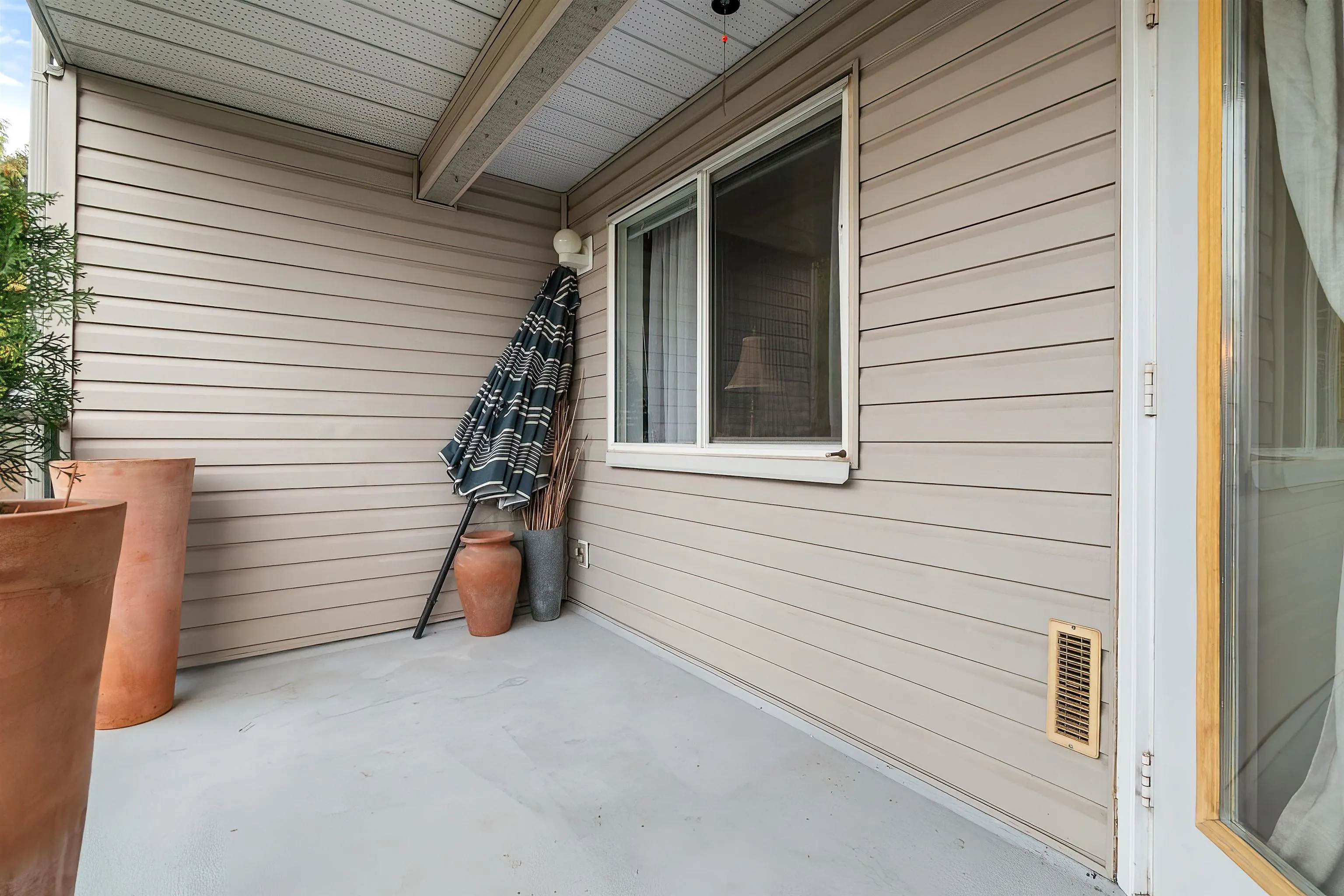 33708 King Road #206