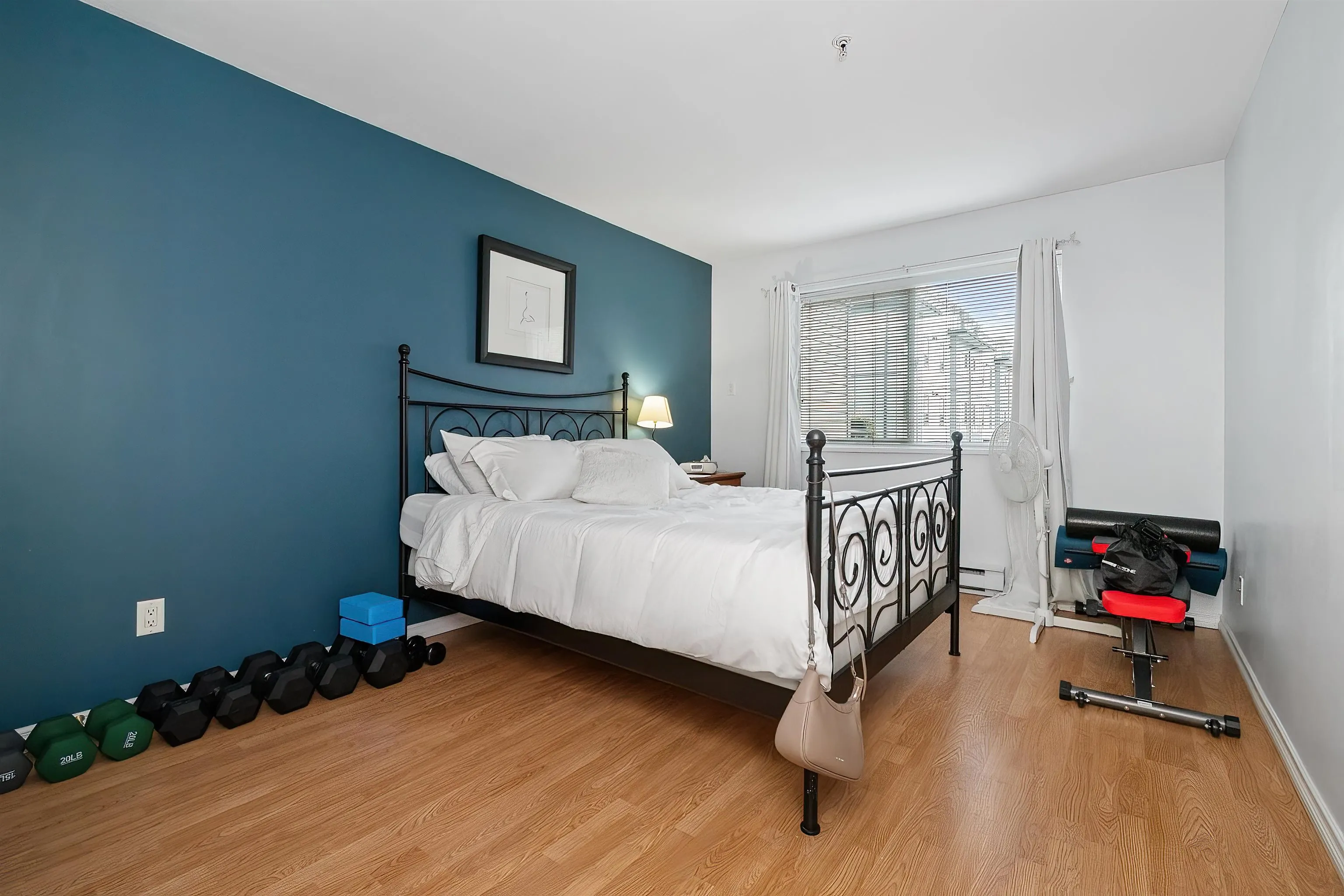 33708 King Road #206