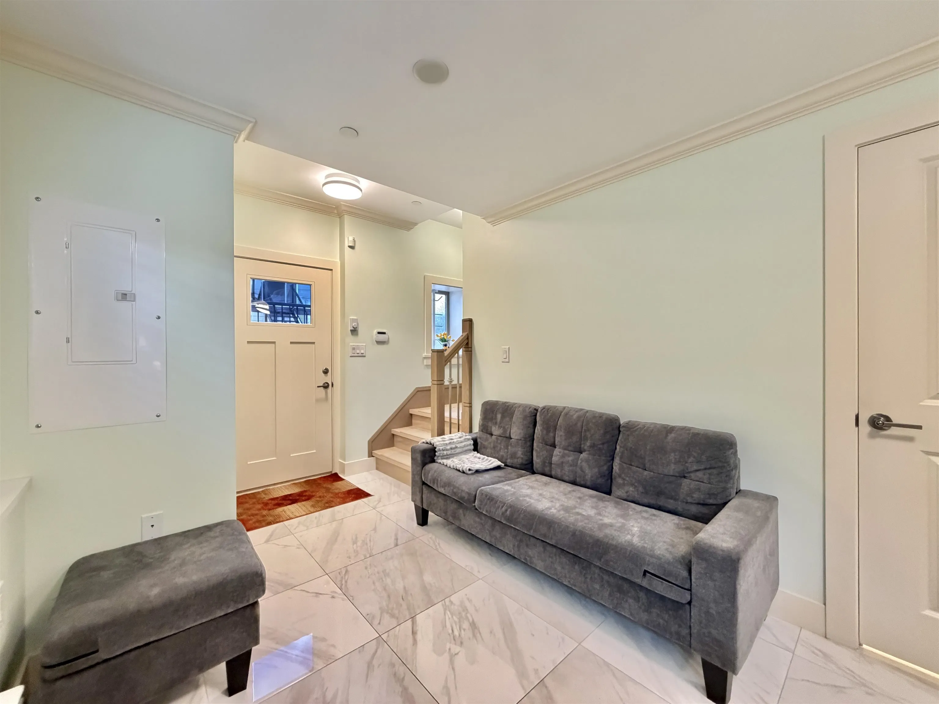 582 E 57th Avenue