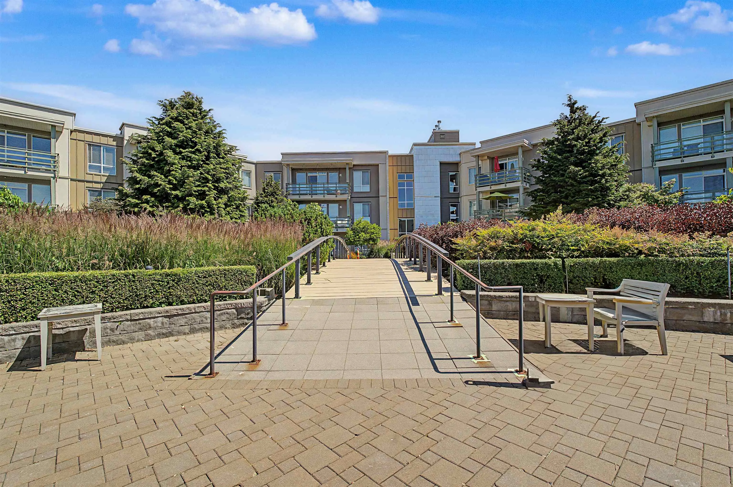 15850 26 Avenue #252