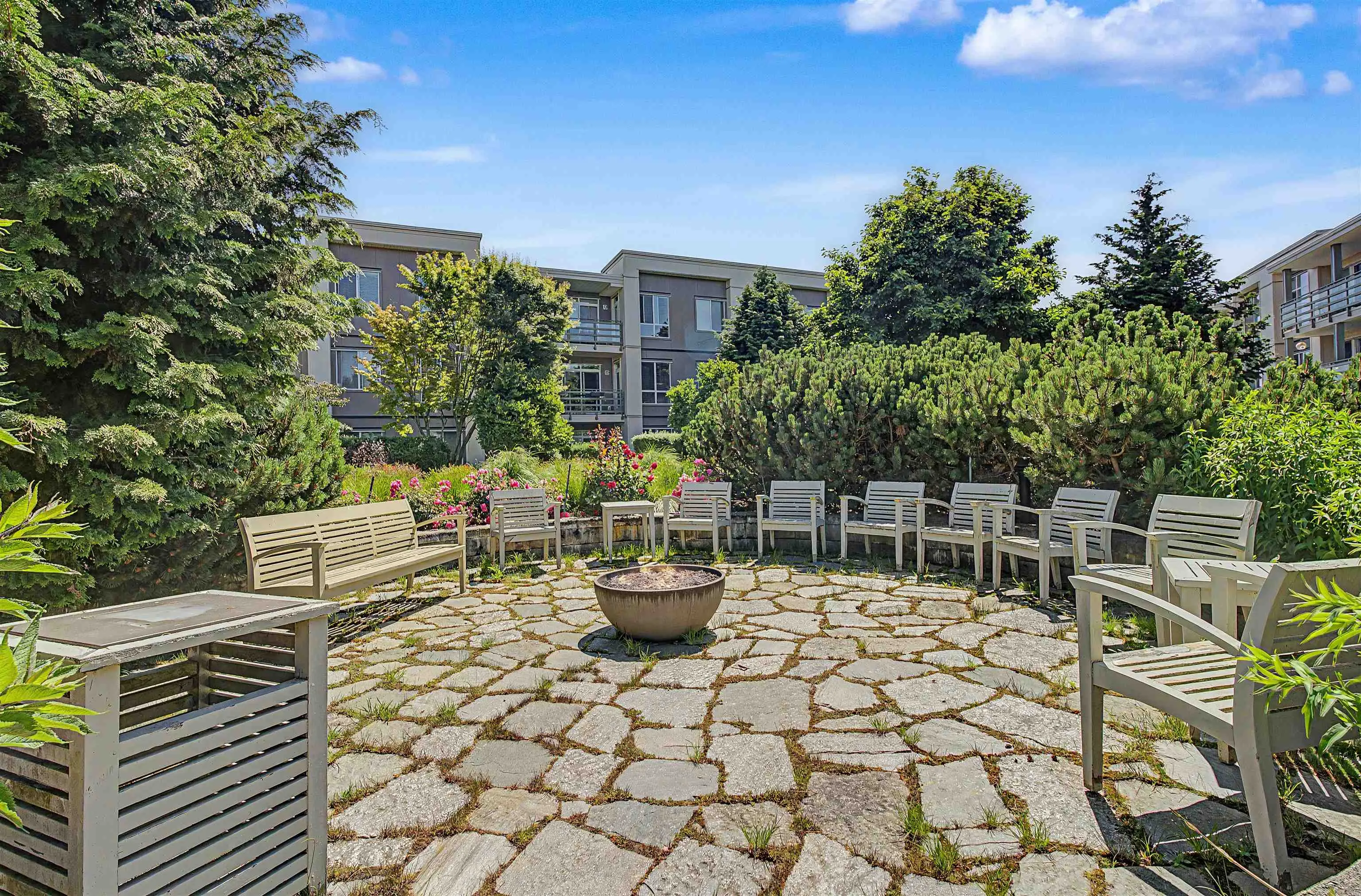 15850 26 Avenue #252