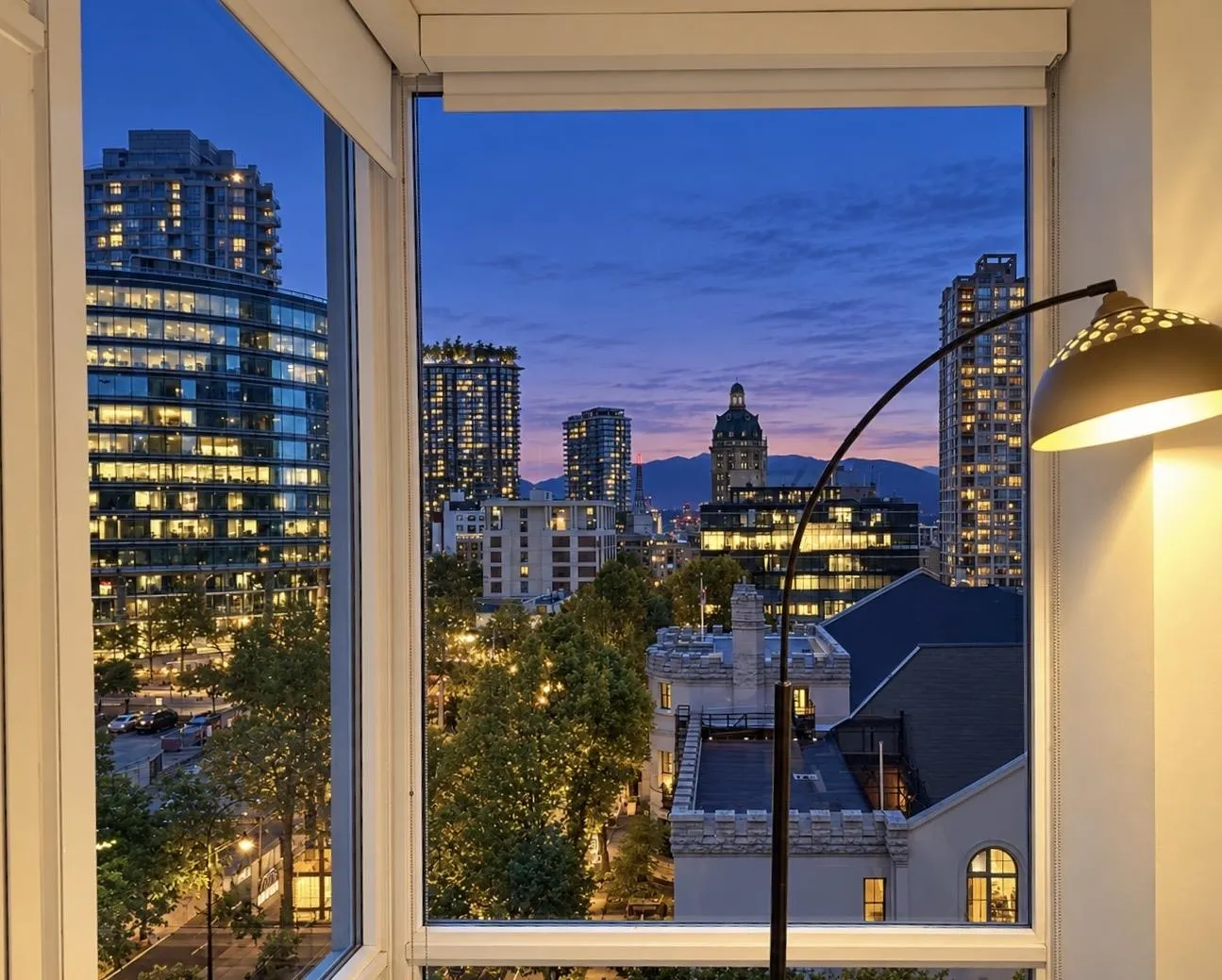 161 W Georgia Street #912