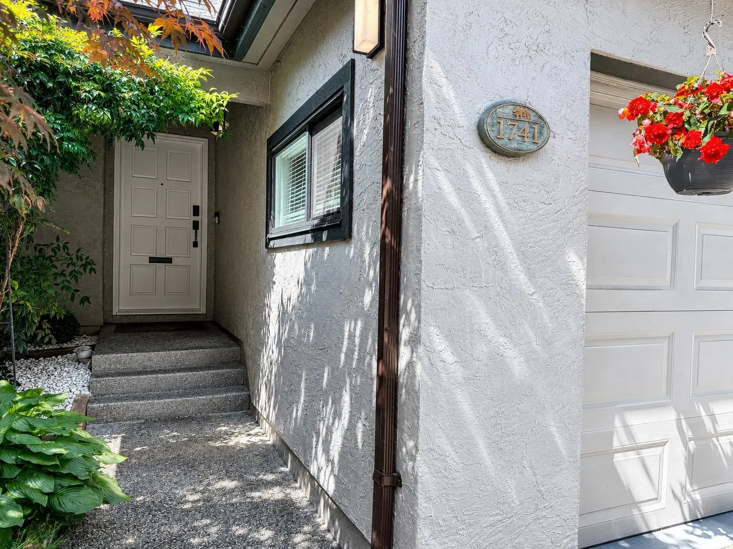 1741 Rufus Drive