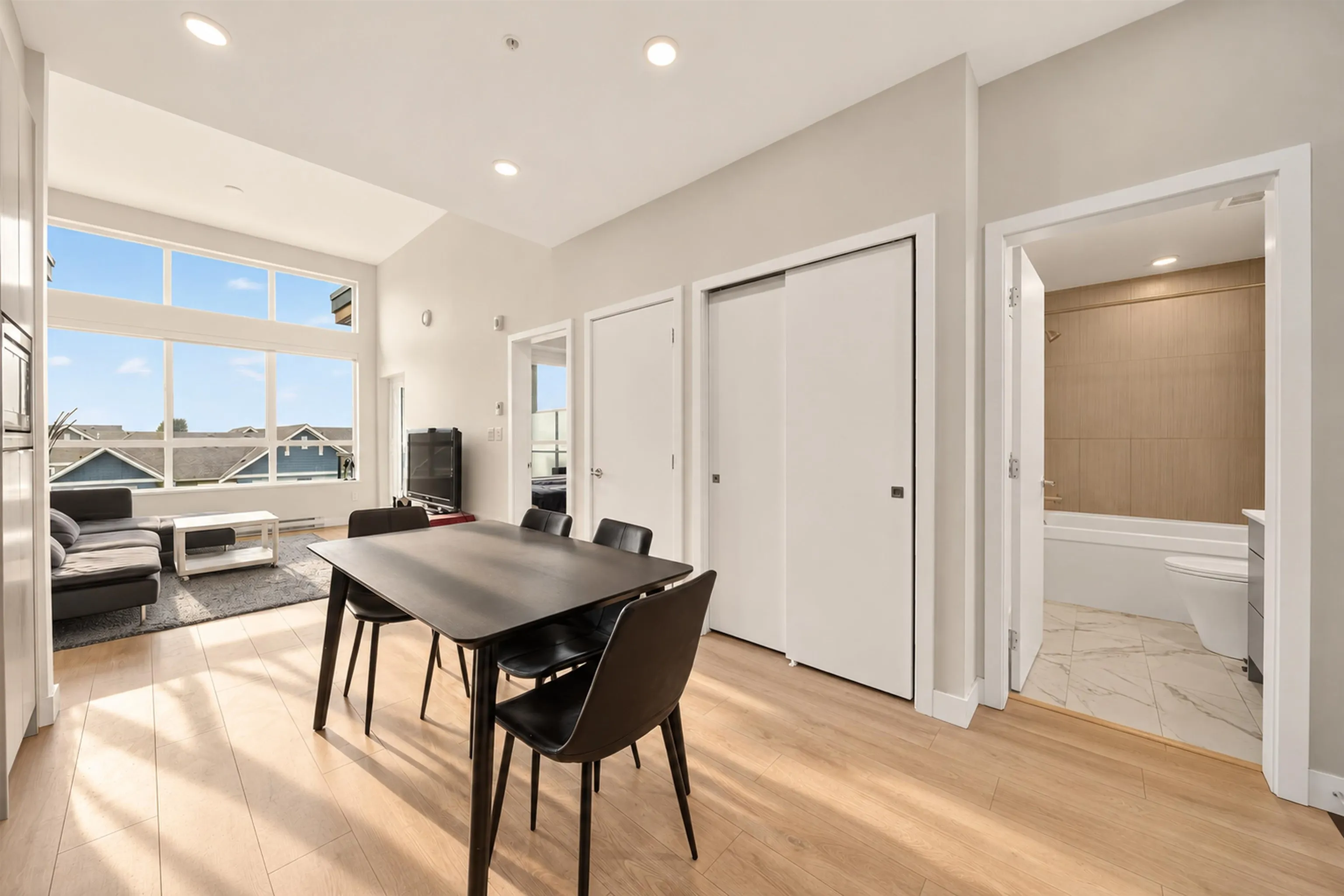 1792 Starling Drive #415