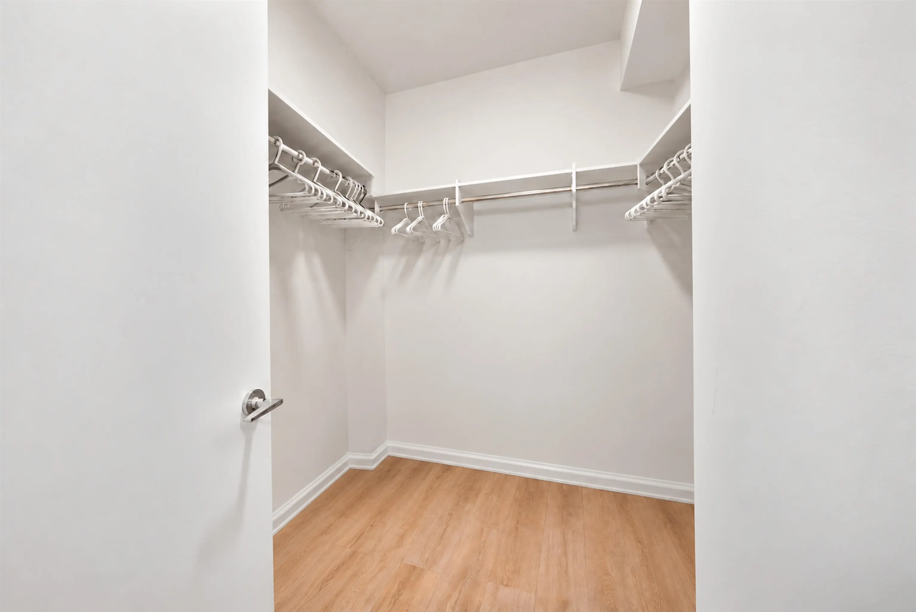 1792 Starling Drive #415
