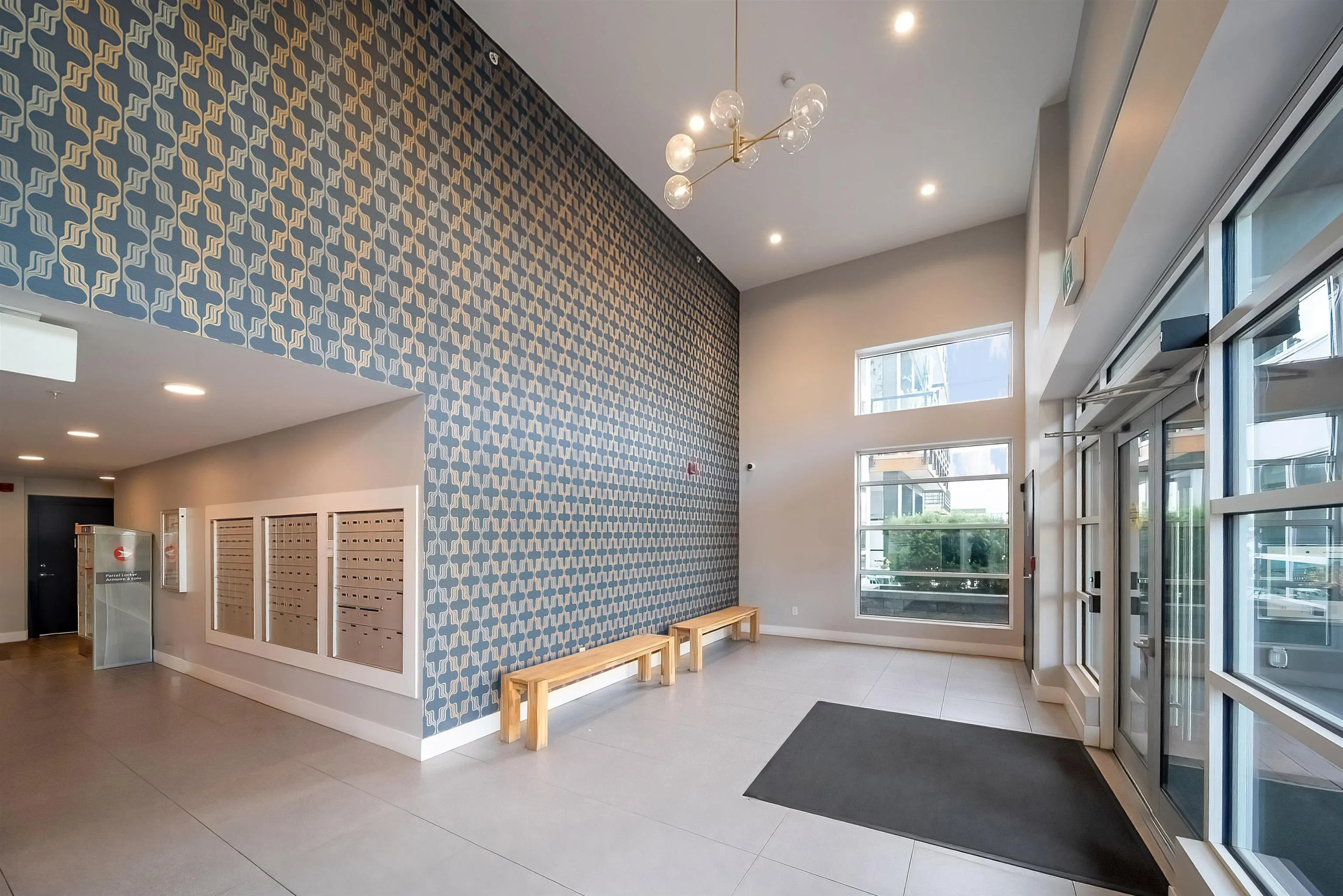 1792 Starling Drive #415