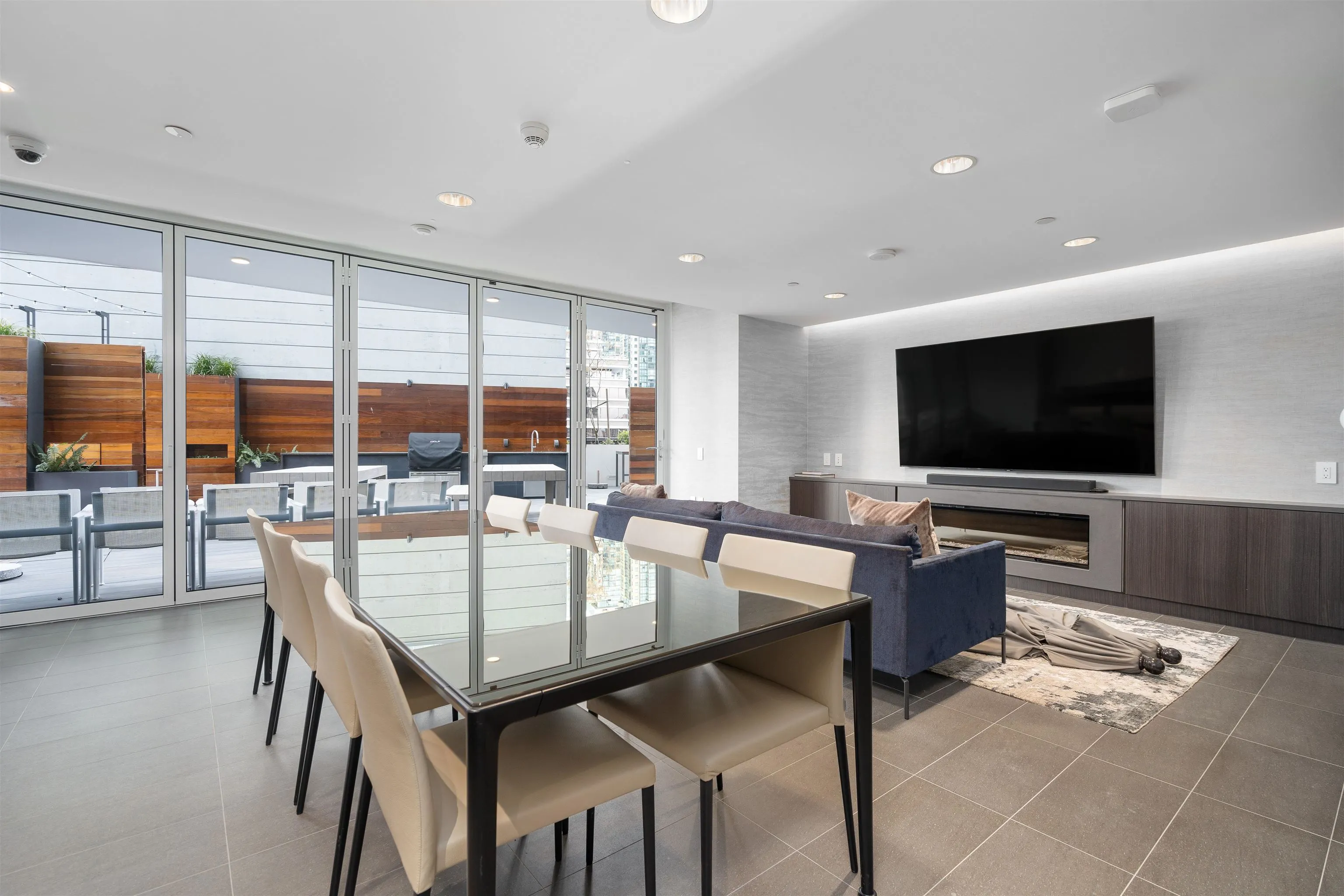 620 Cardero Street #2004