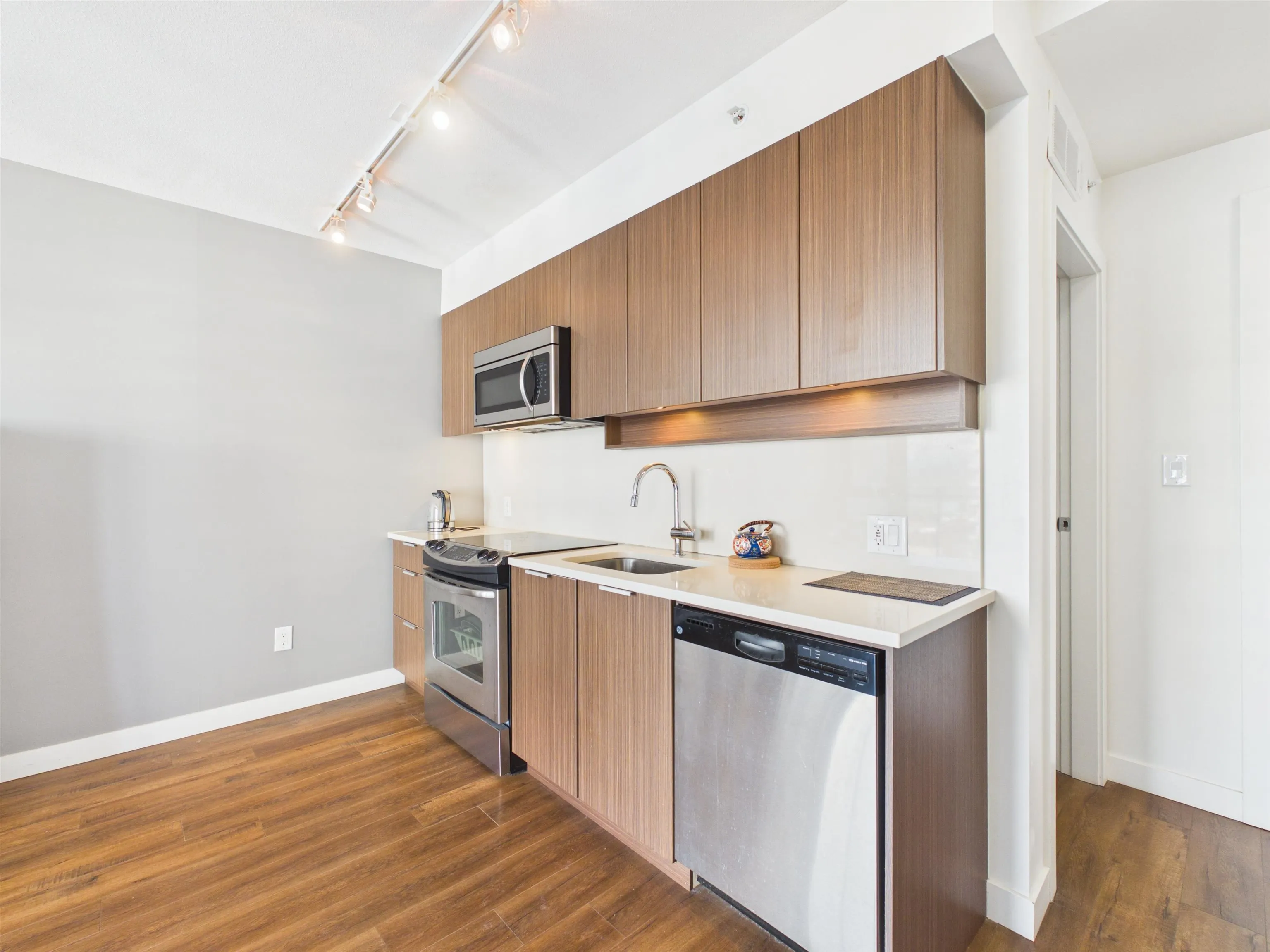 13308 Central Avenue #2002