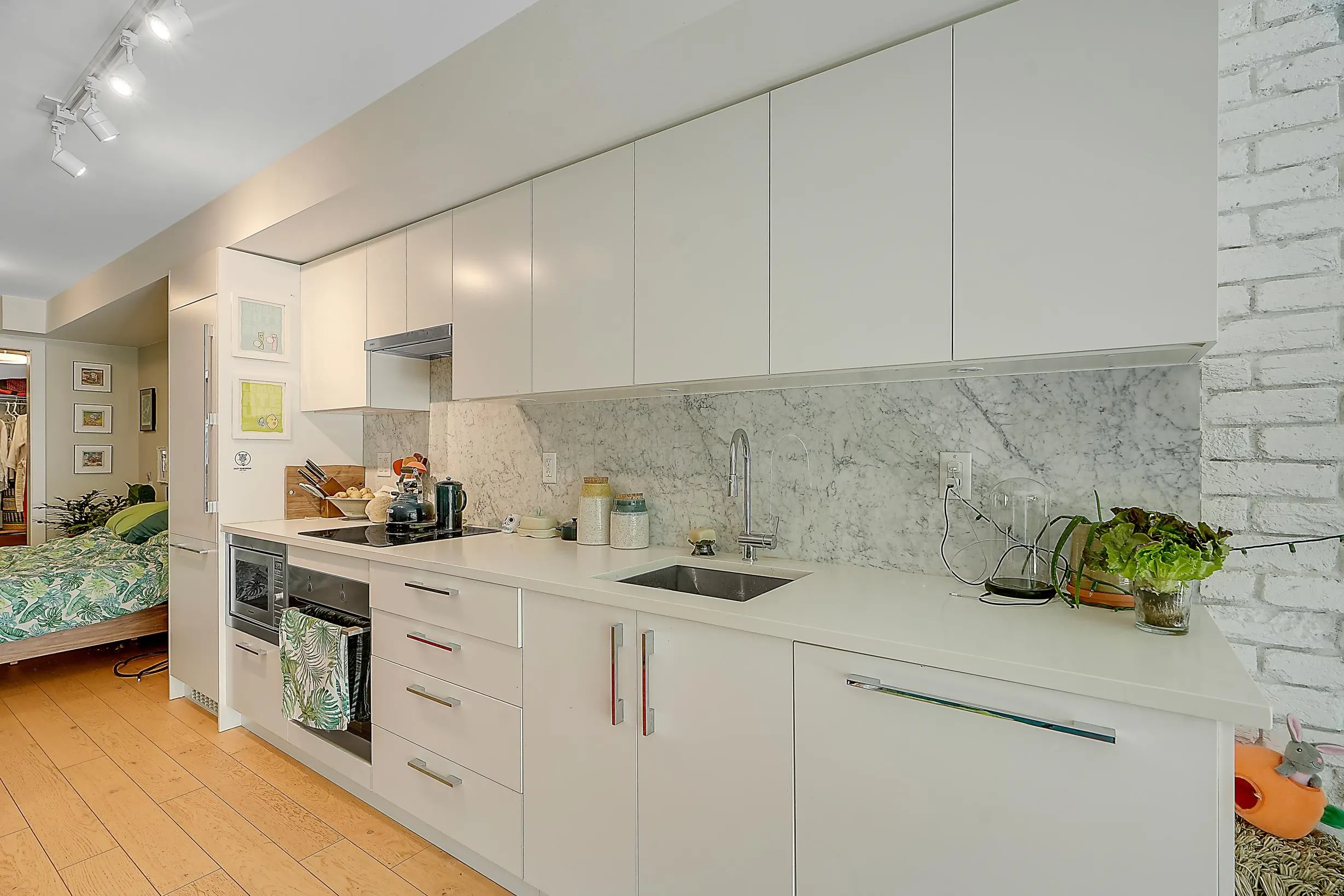 2508 Fraser Street #210