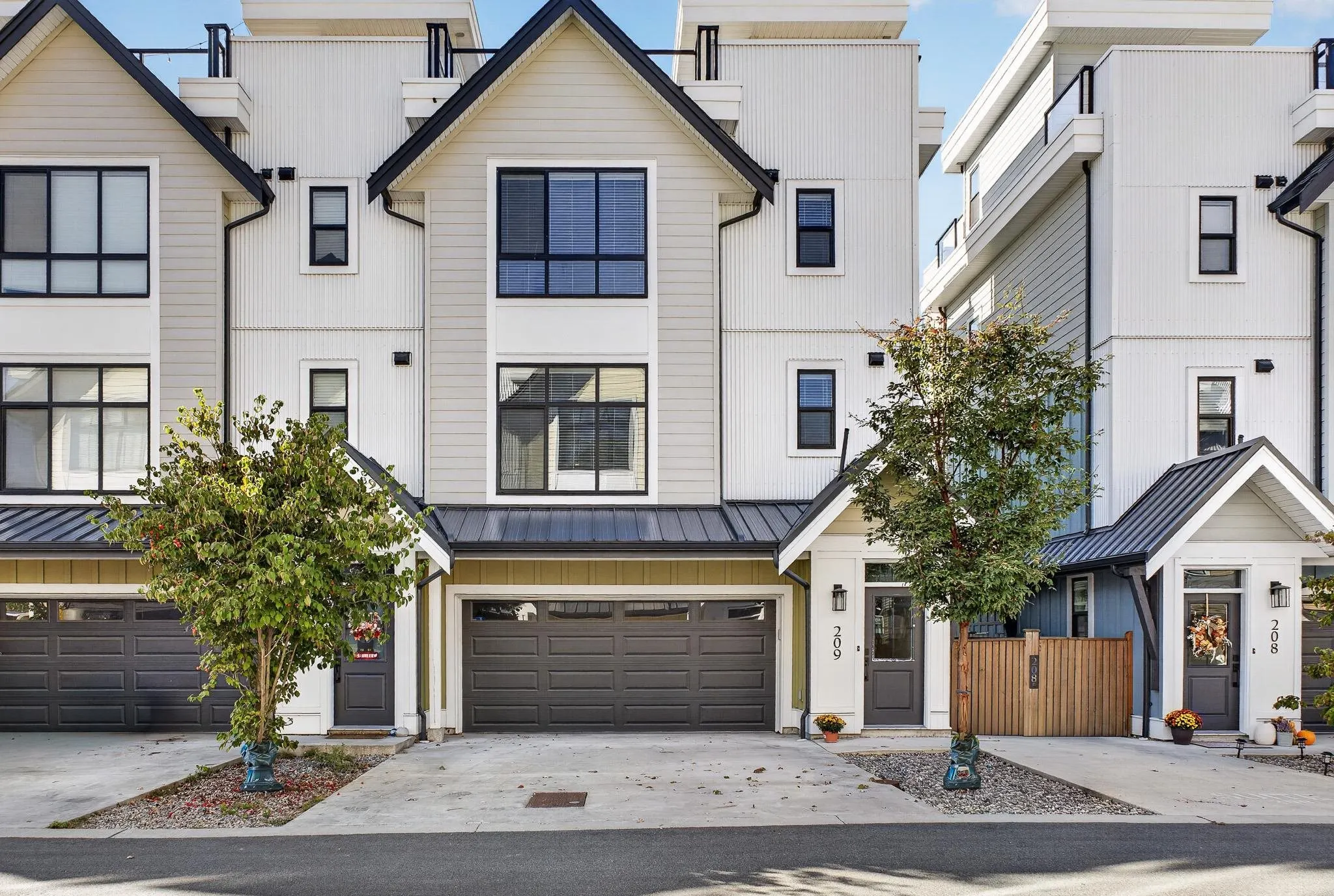 46211 Promontory Road #209