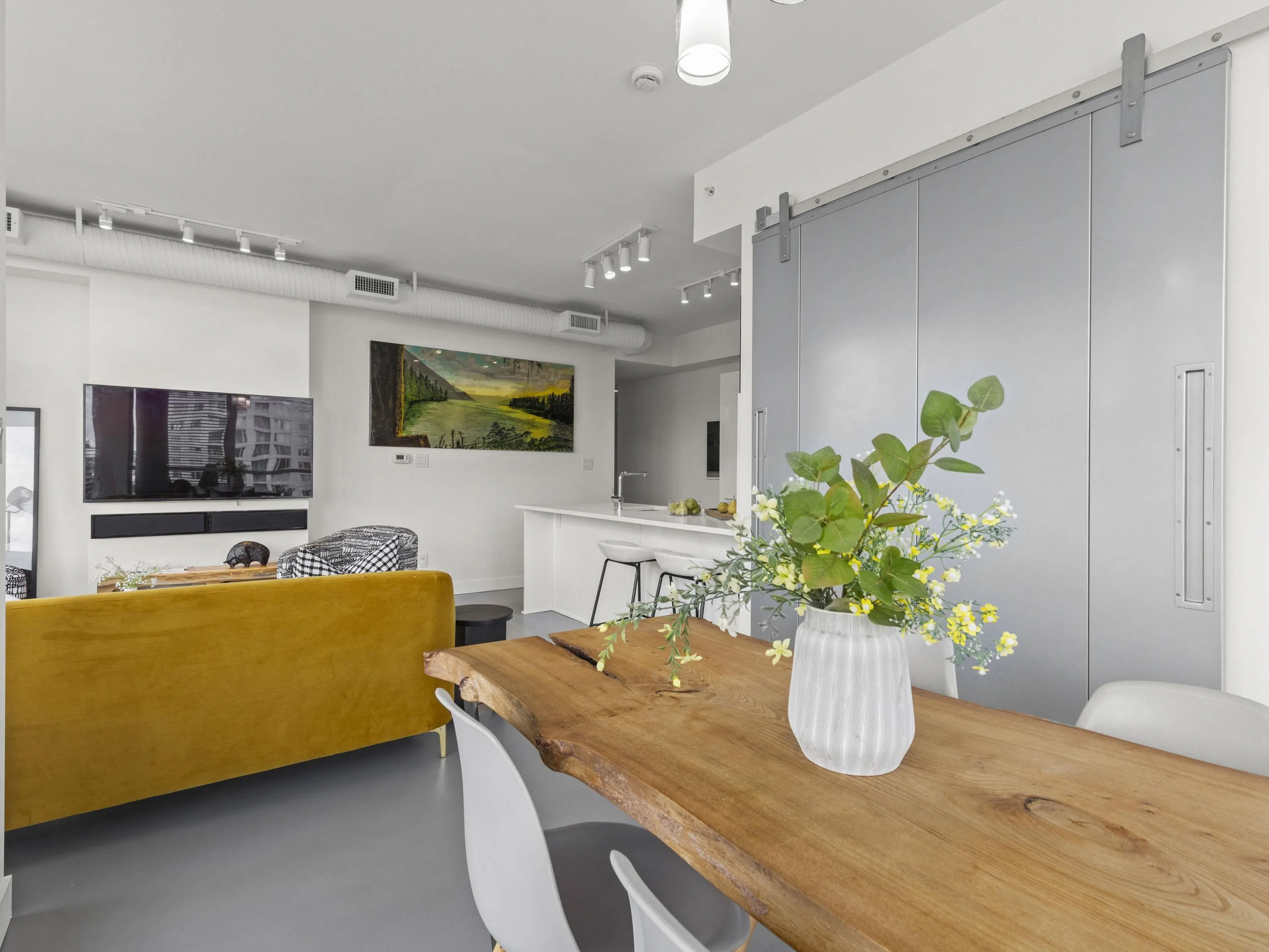 108 E 1st Avenue #1508
