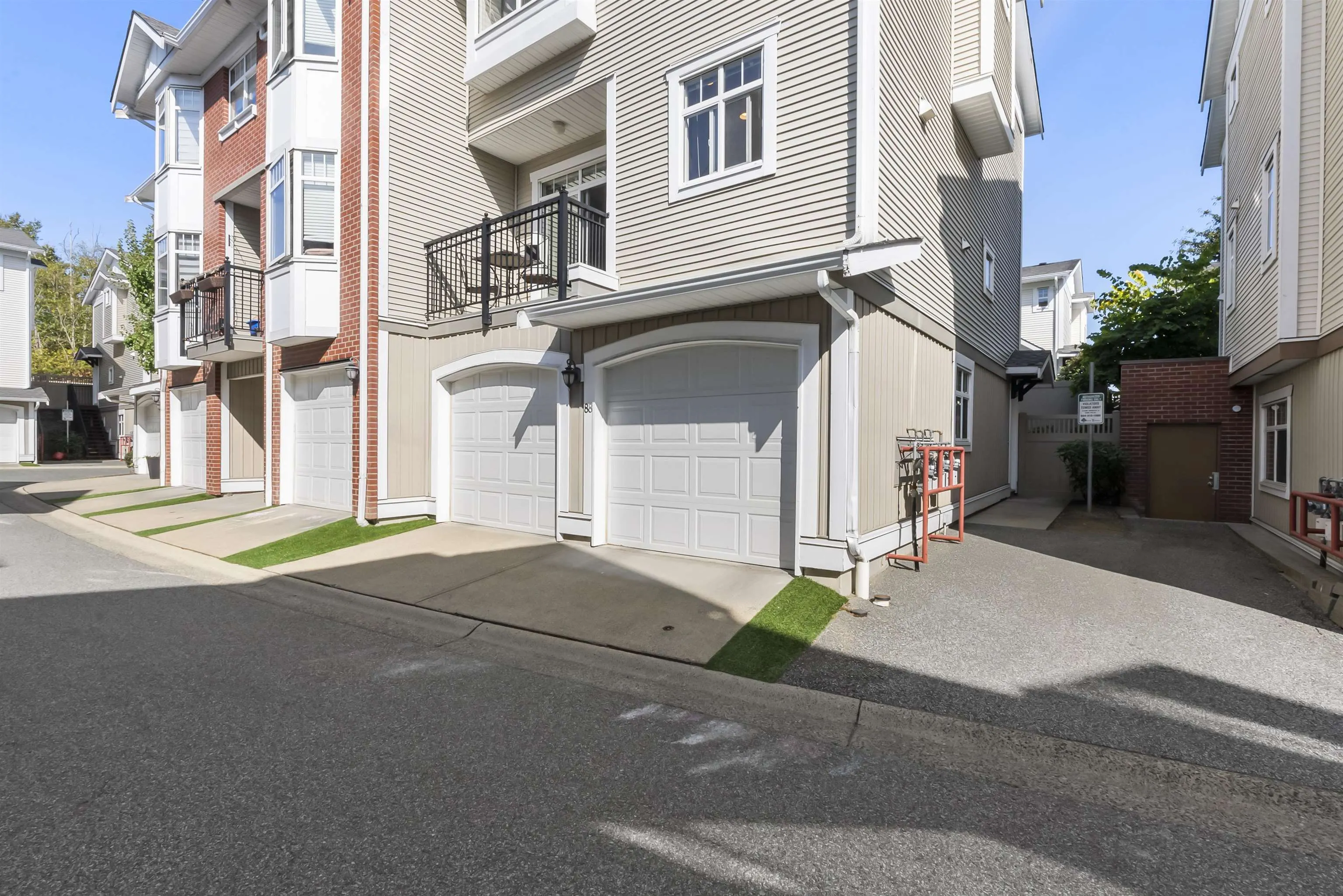19551 66 Avenue #88
