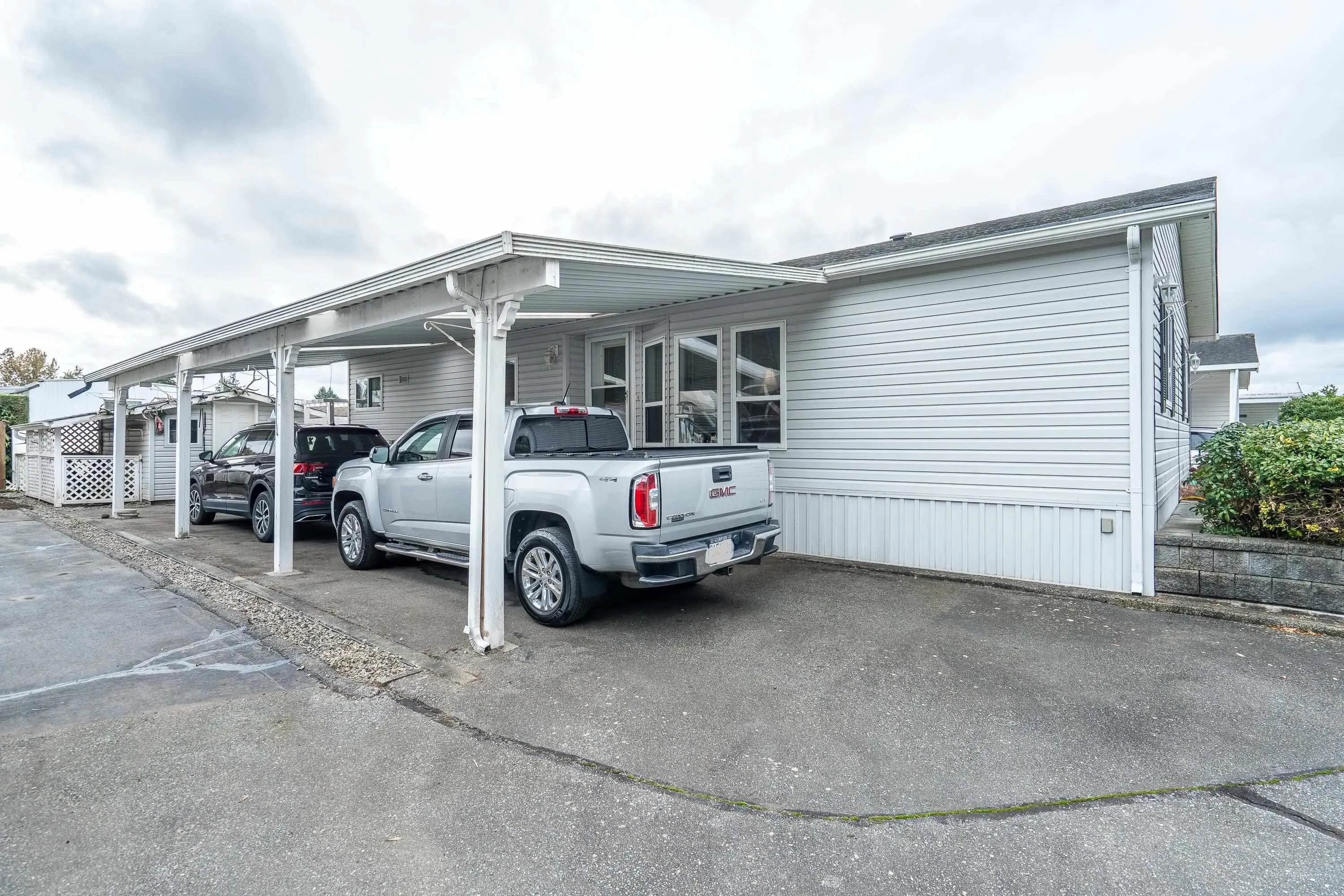 27111 0 Avenue #239