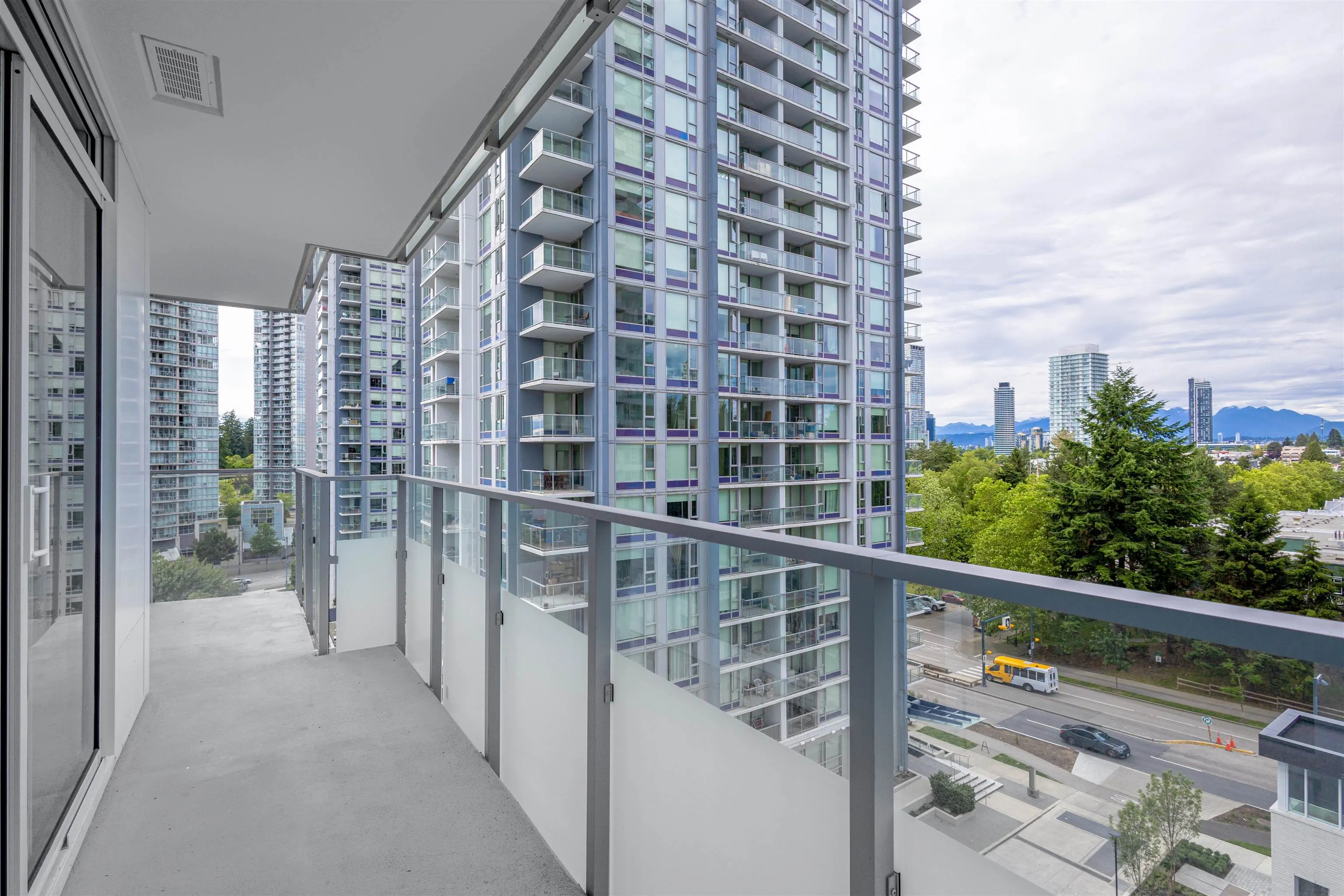 13768 100 Avenue #909
