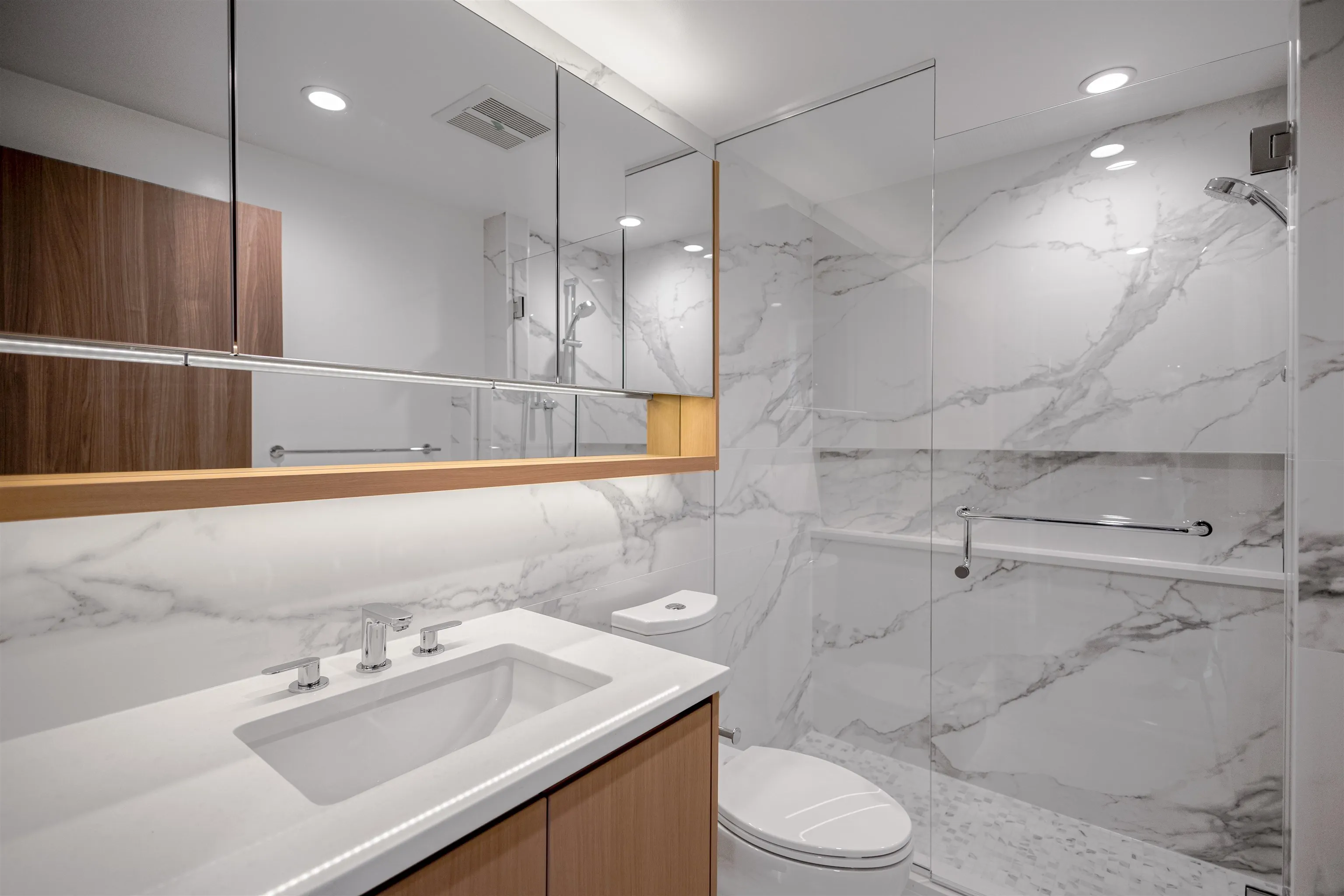 13768 100 Avenue #909
