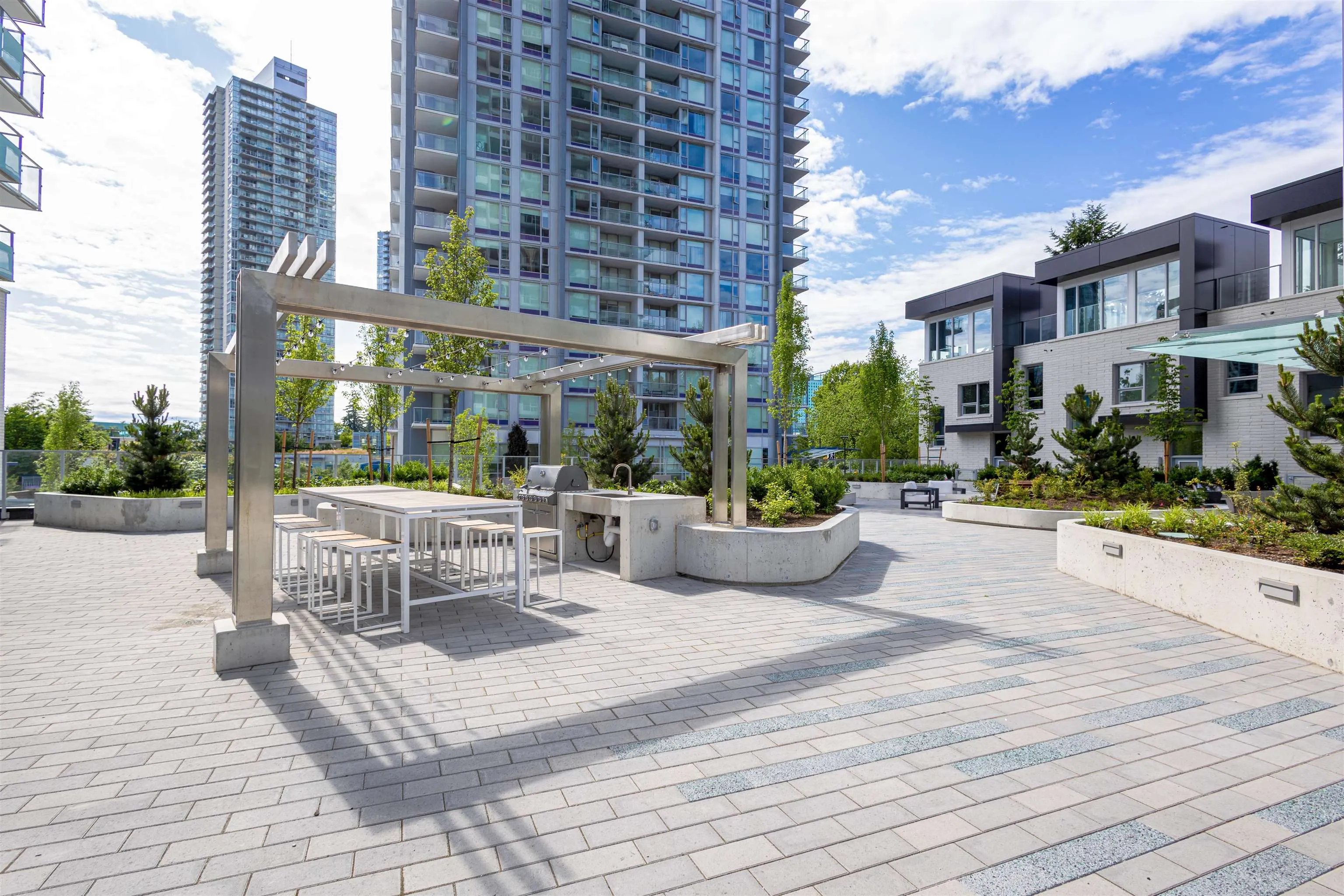 13768 100 Avenue #909