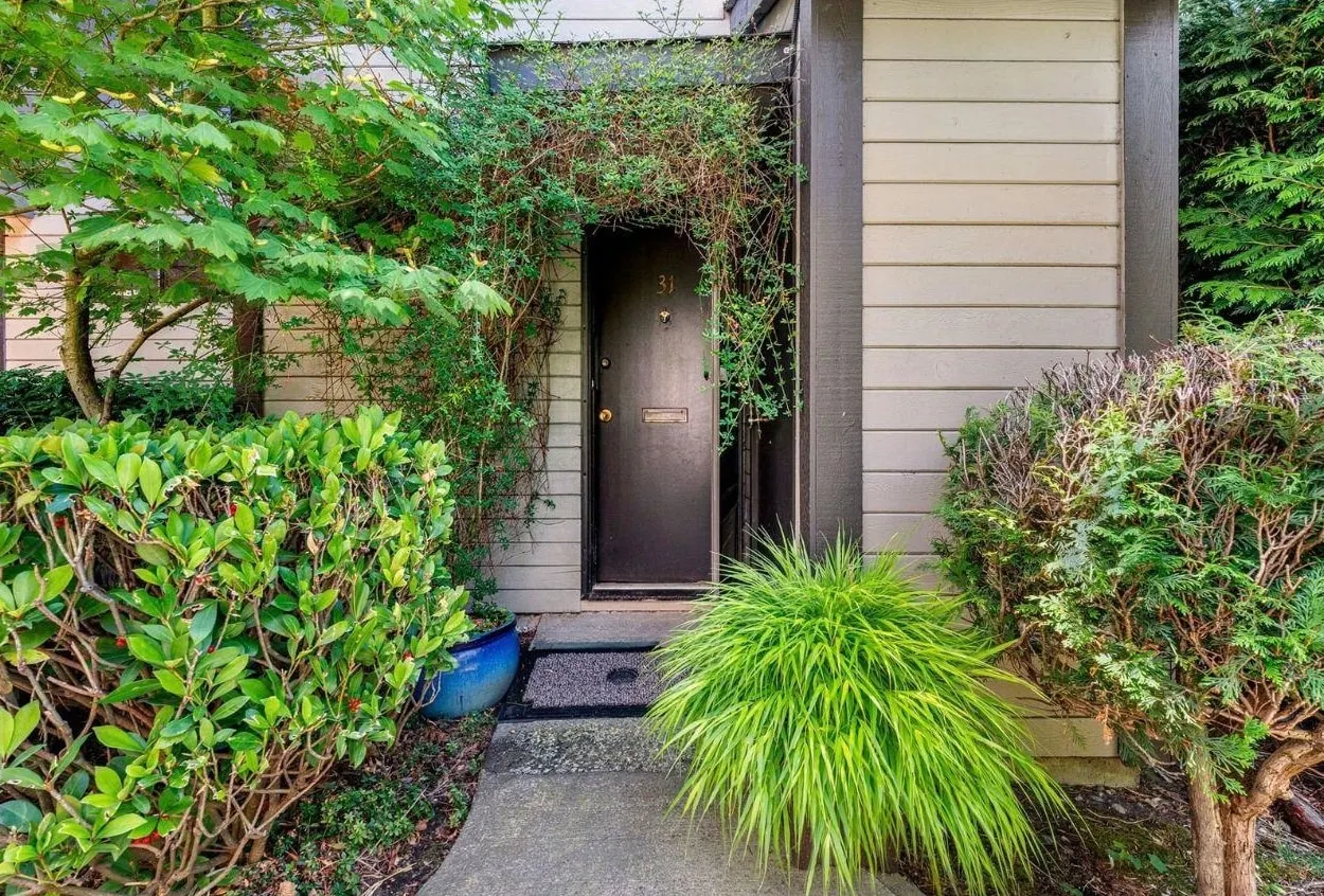 460 W 16th Avenue #31