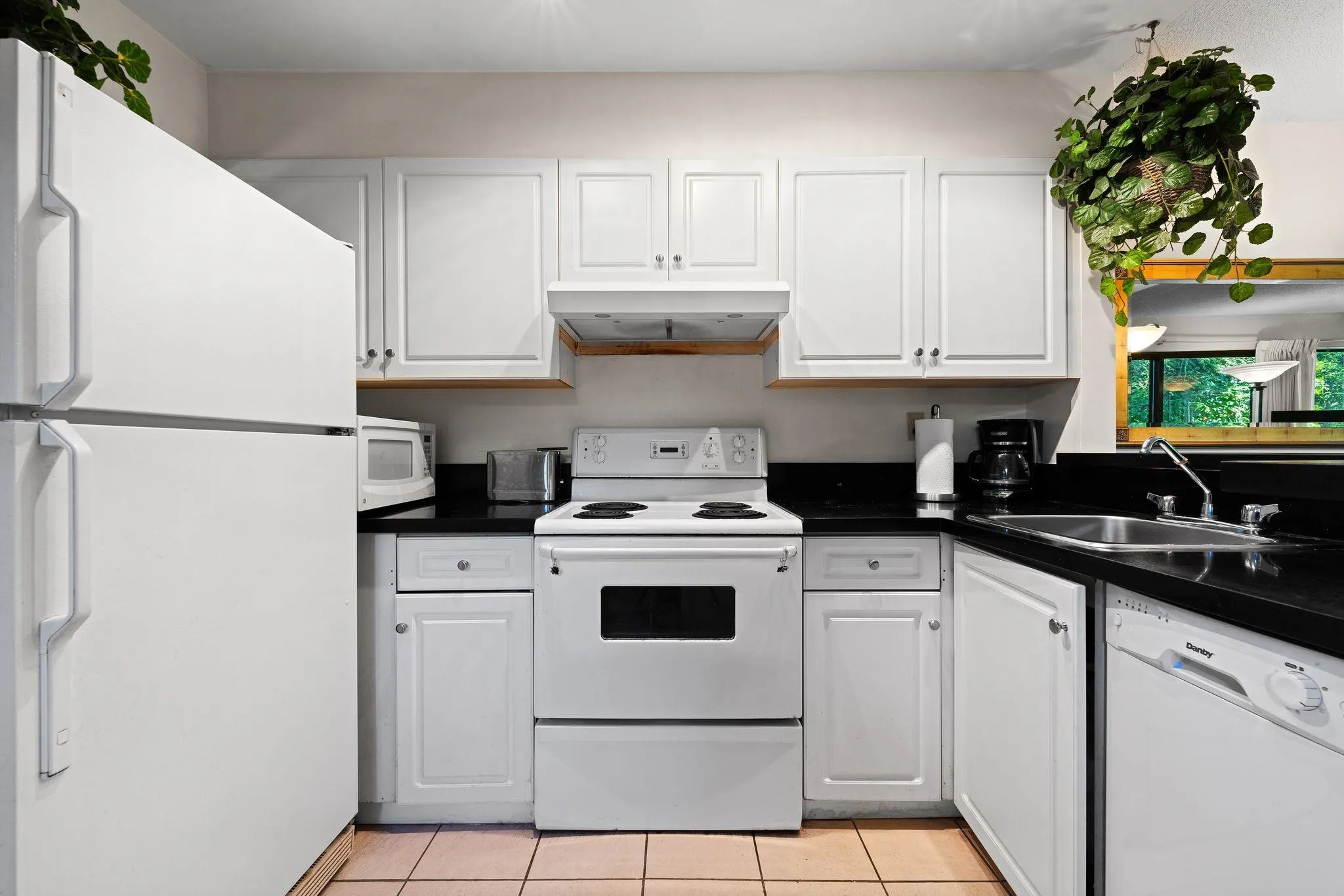 460 W 16th Avenue #31