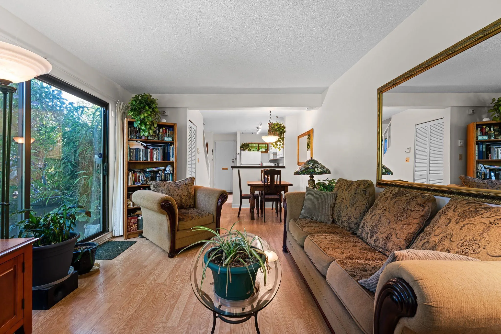 460 W 16th Avenue #31