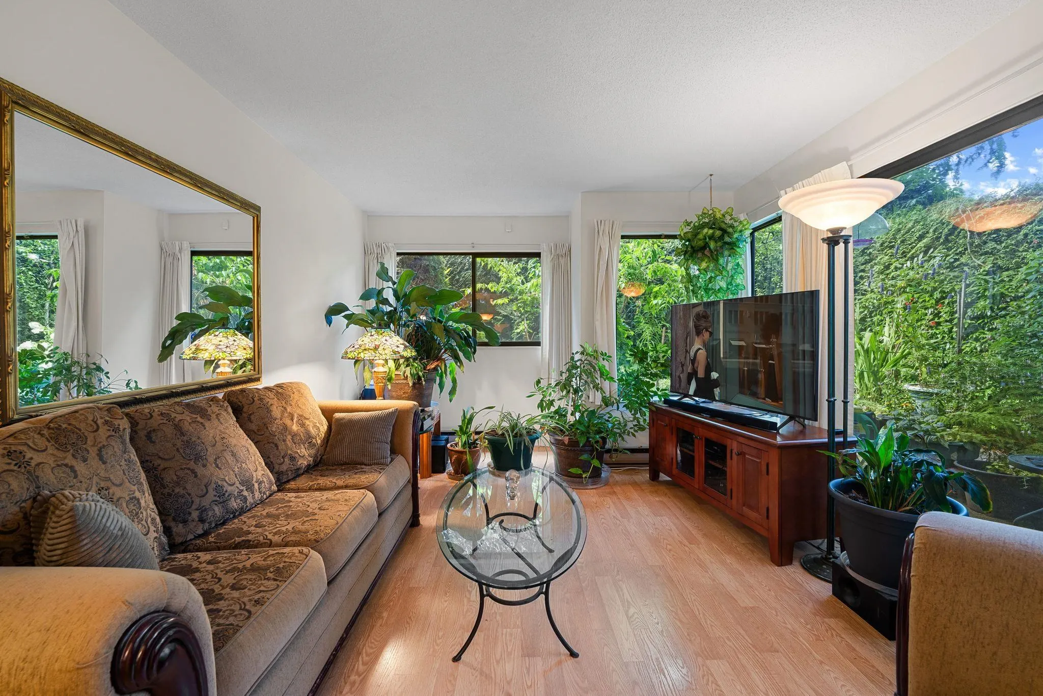 460 W 16th Avenue #31