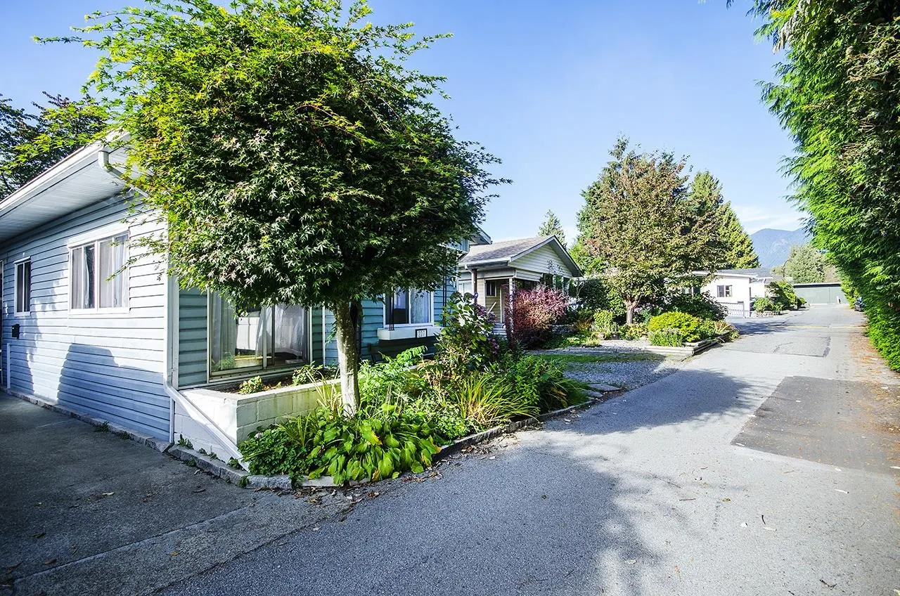 227 Tomahawk Avenue
