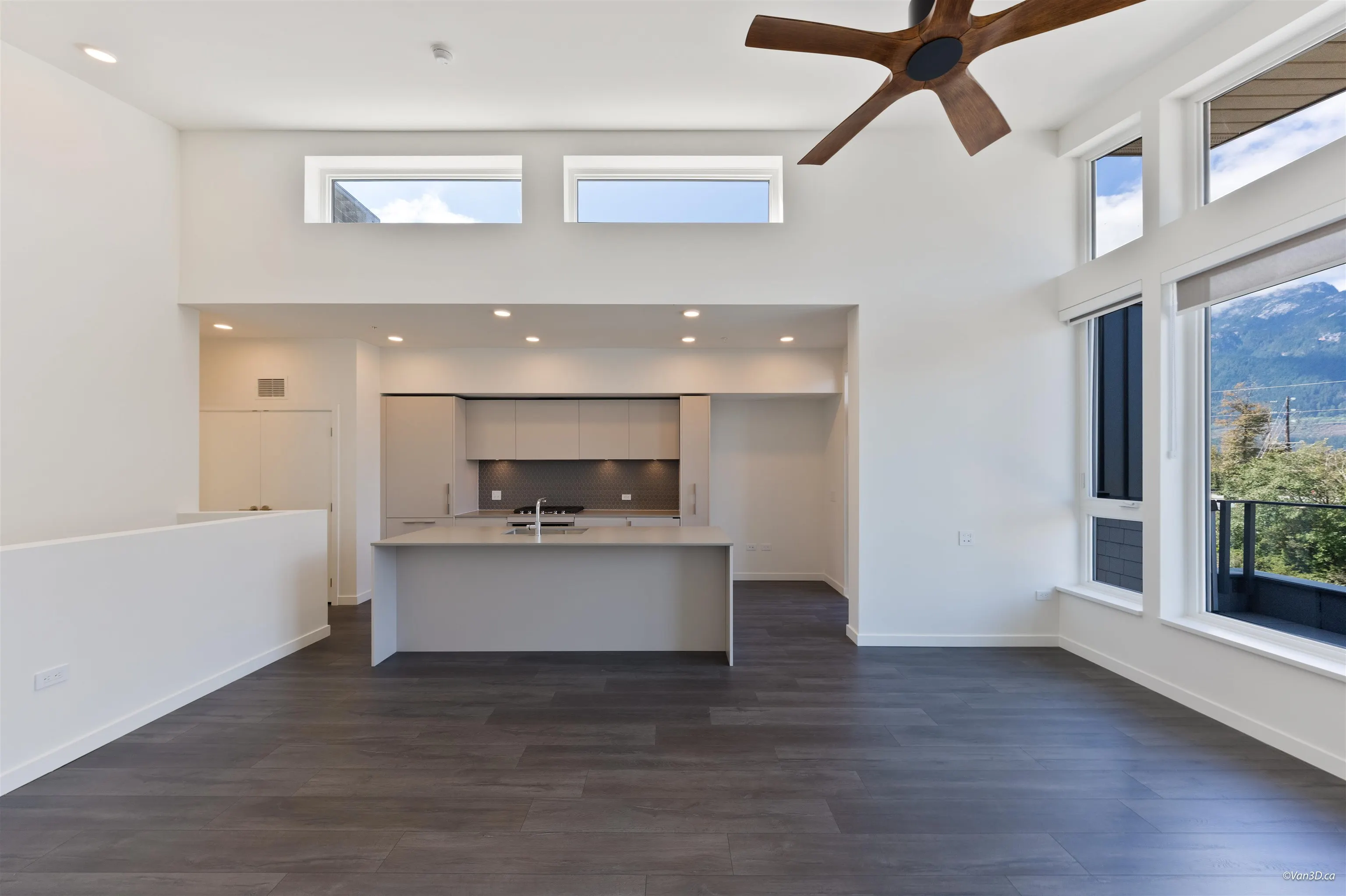 1502 Scott Crescent #208