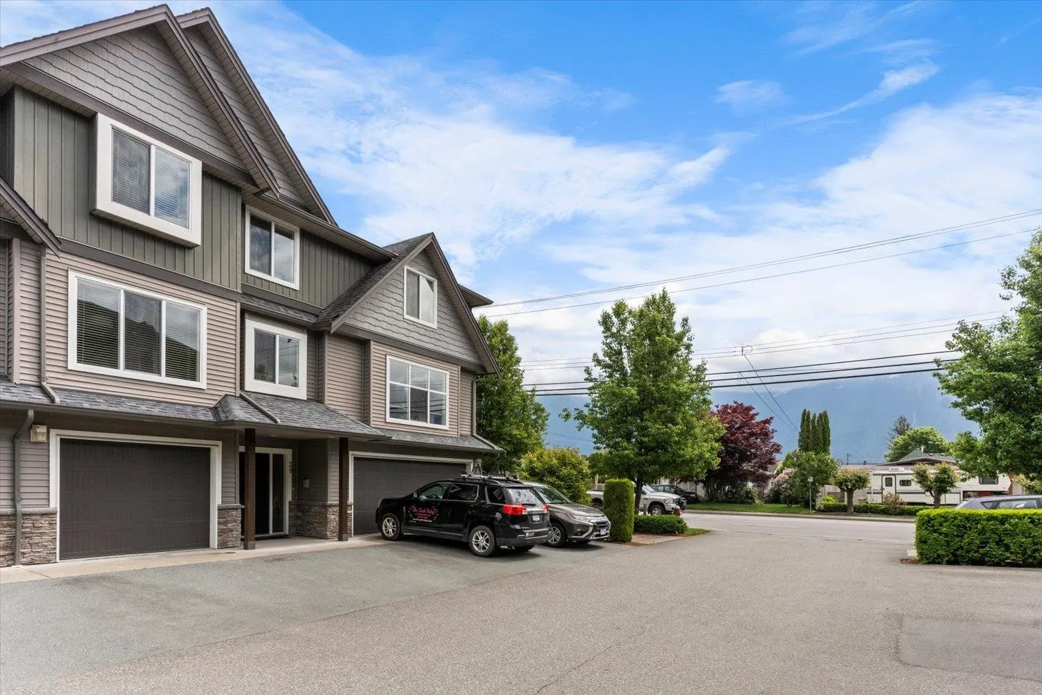 1609 Agassiz-Rosedale No 9 Highway #25