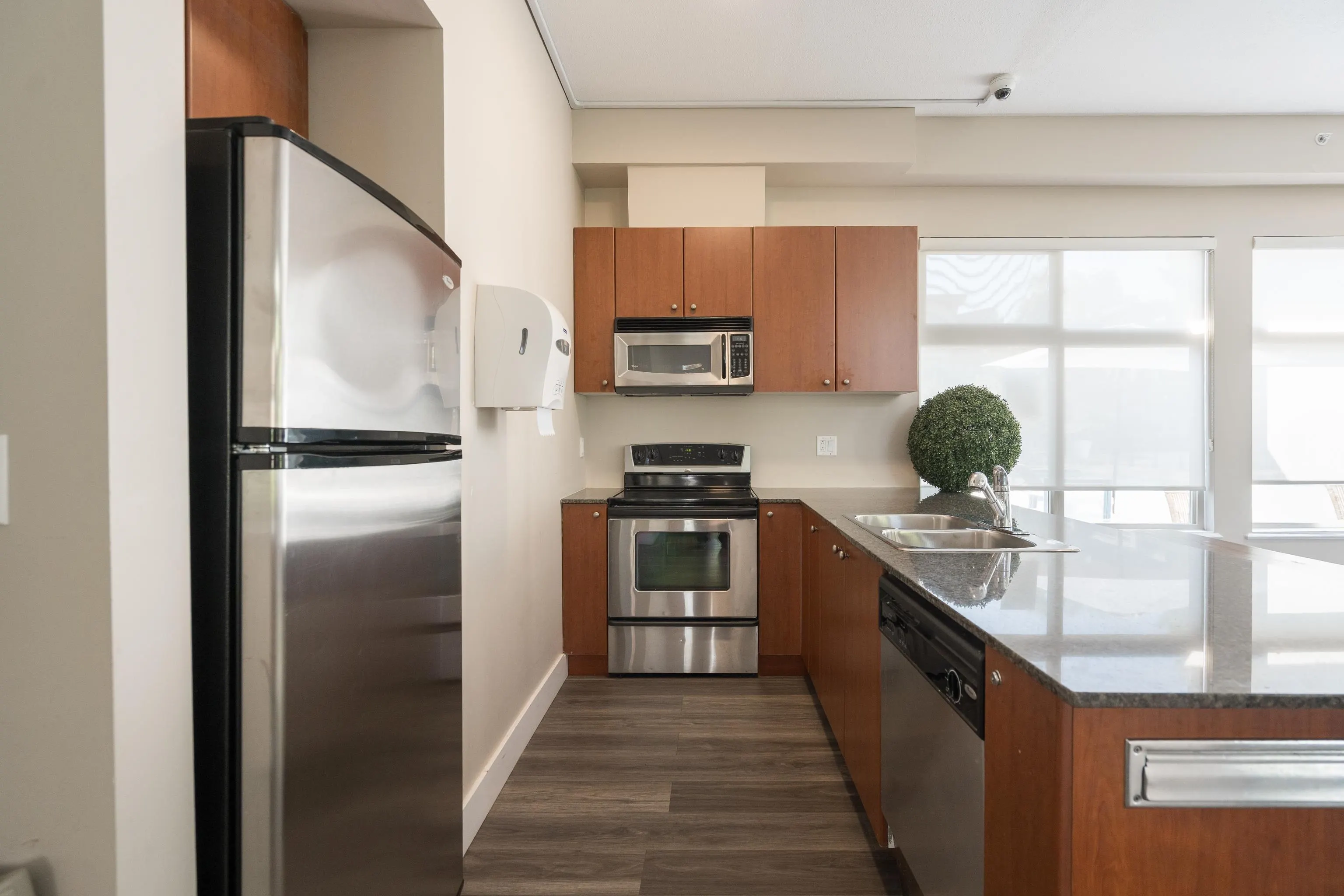 10180 153 Street #418