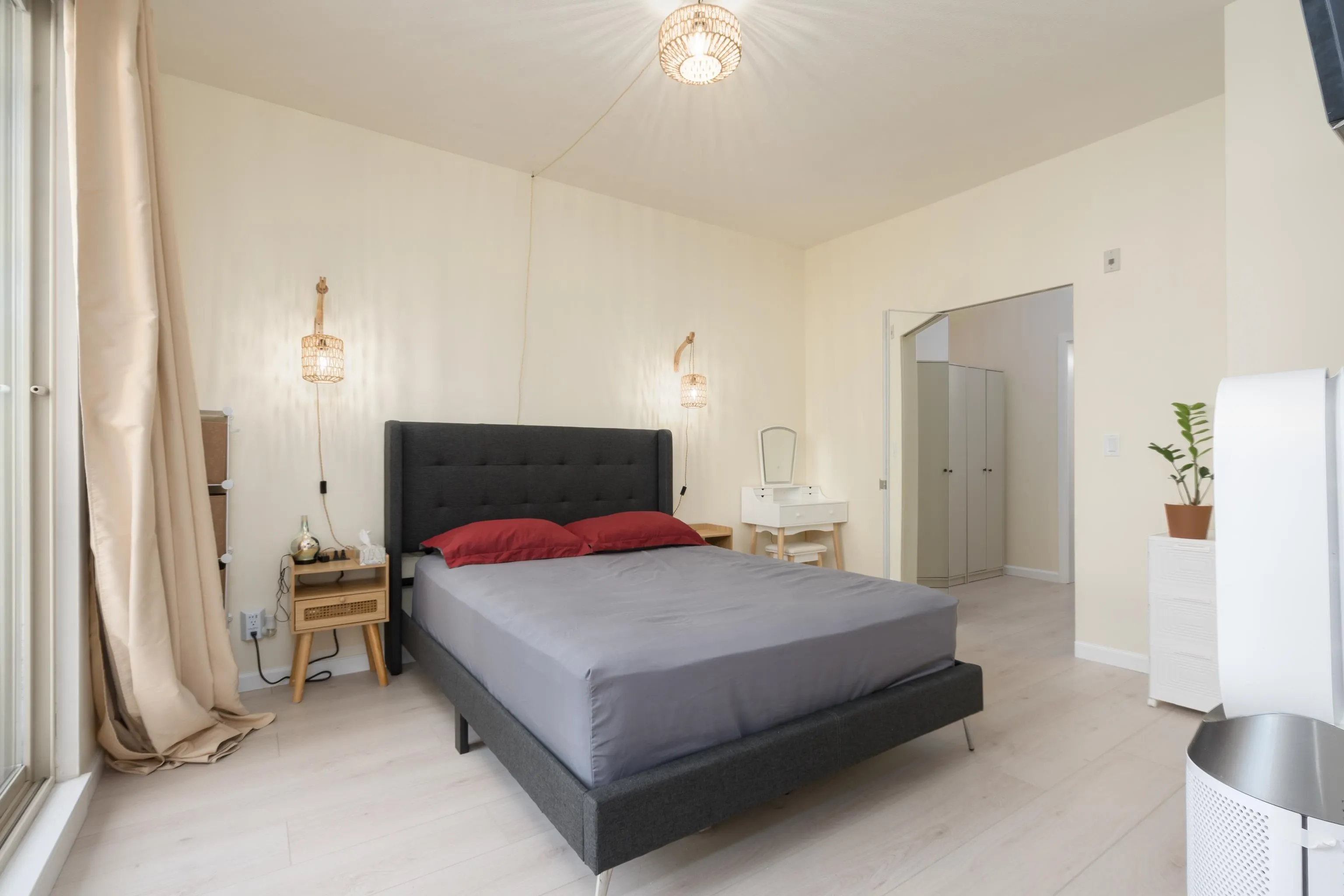 10180 153 Street #418