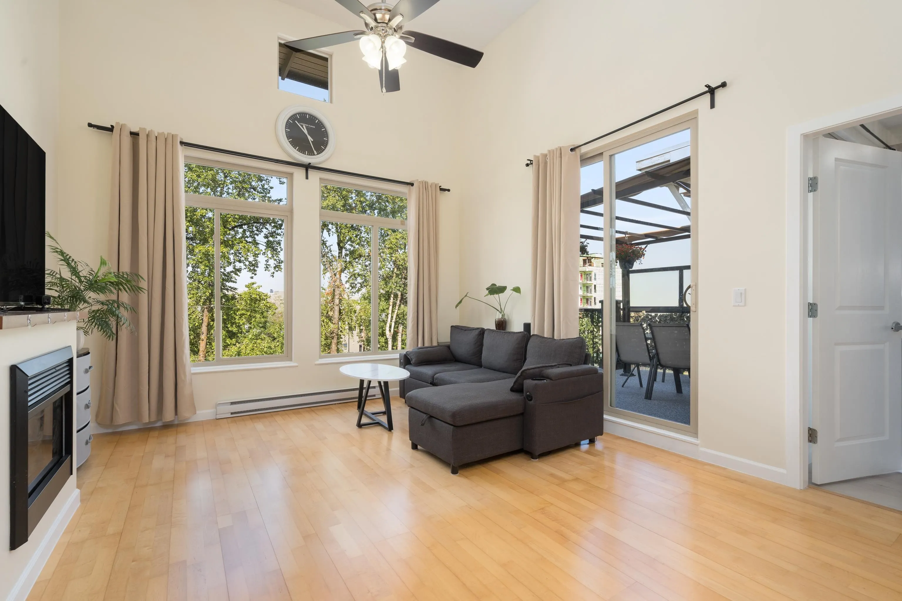 10180 153 Street #418