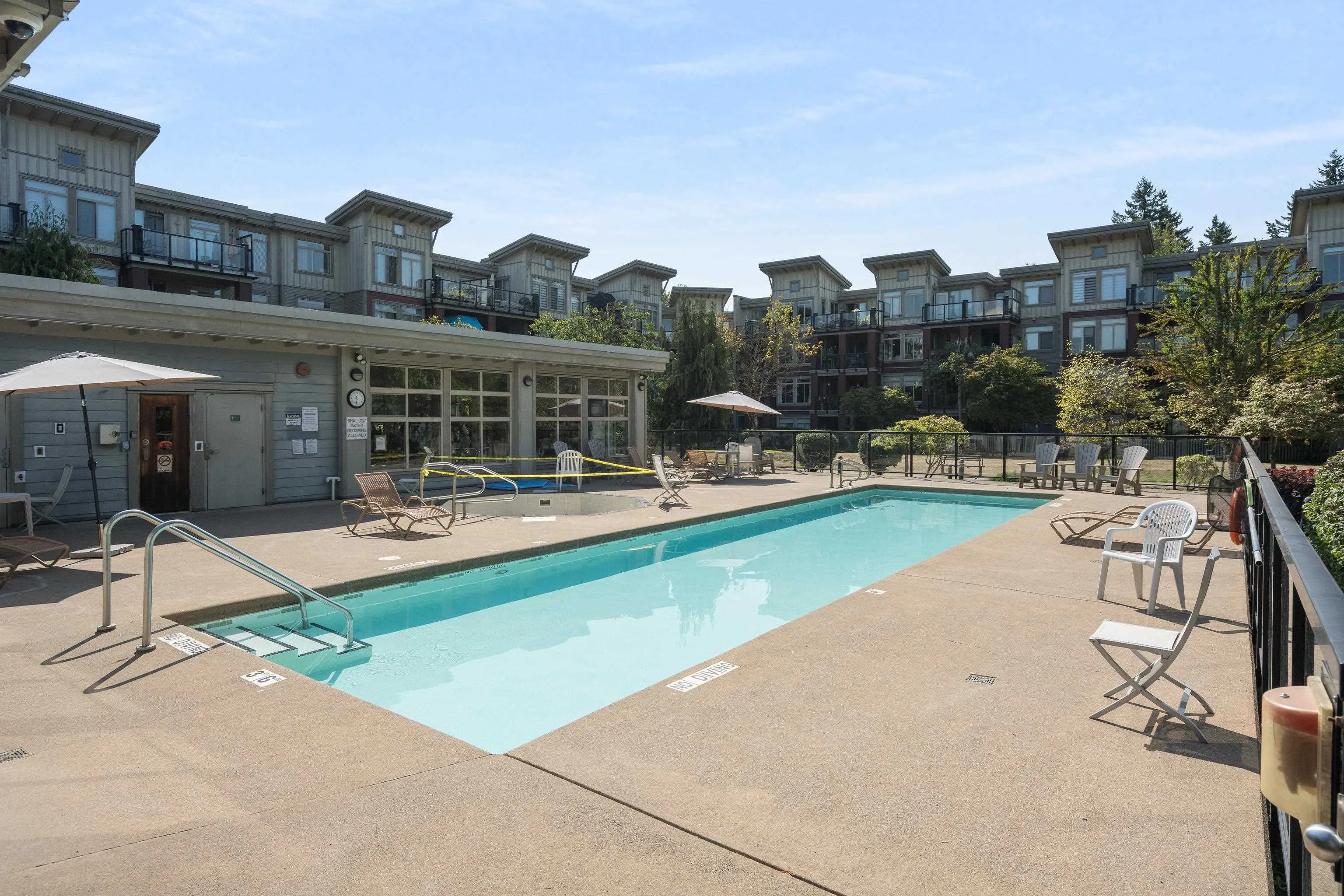 10180 153 Street #418