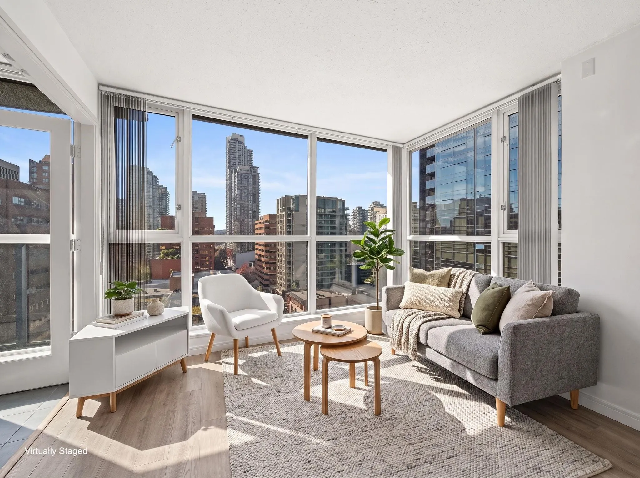 1068 Hornby Street #1807