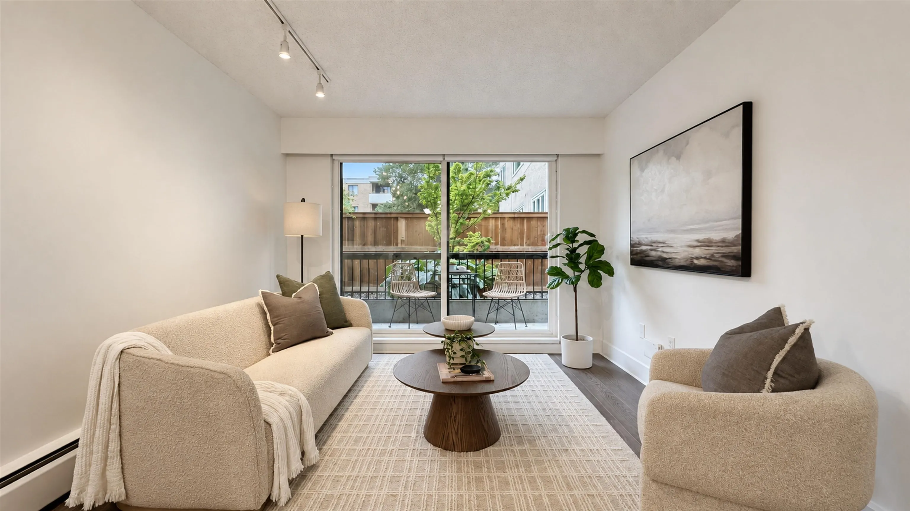 2033 W 7th Avenue #110
