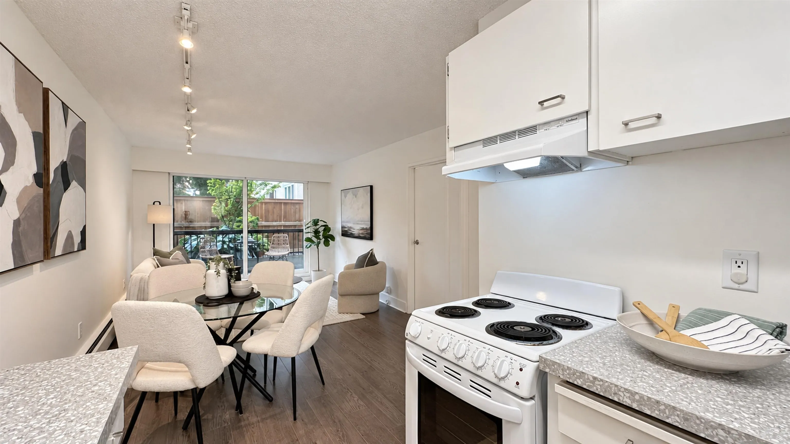 2033 W 7th Avenue #110