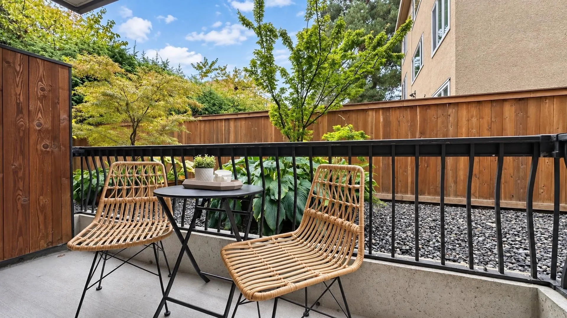 2033 W 7th Avenue #110