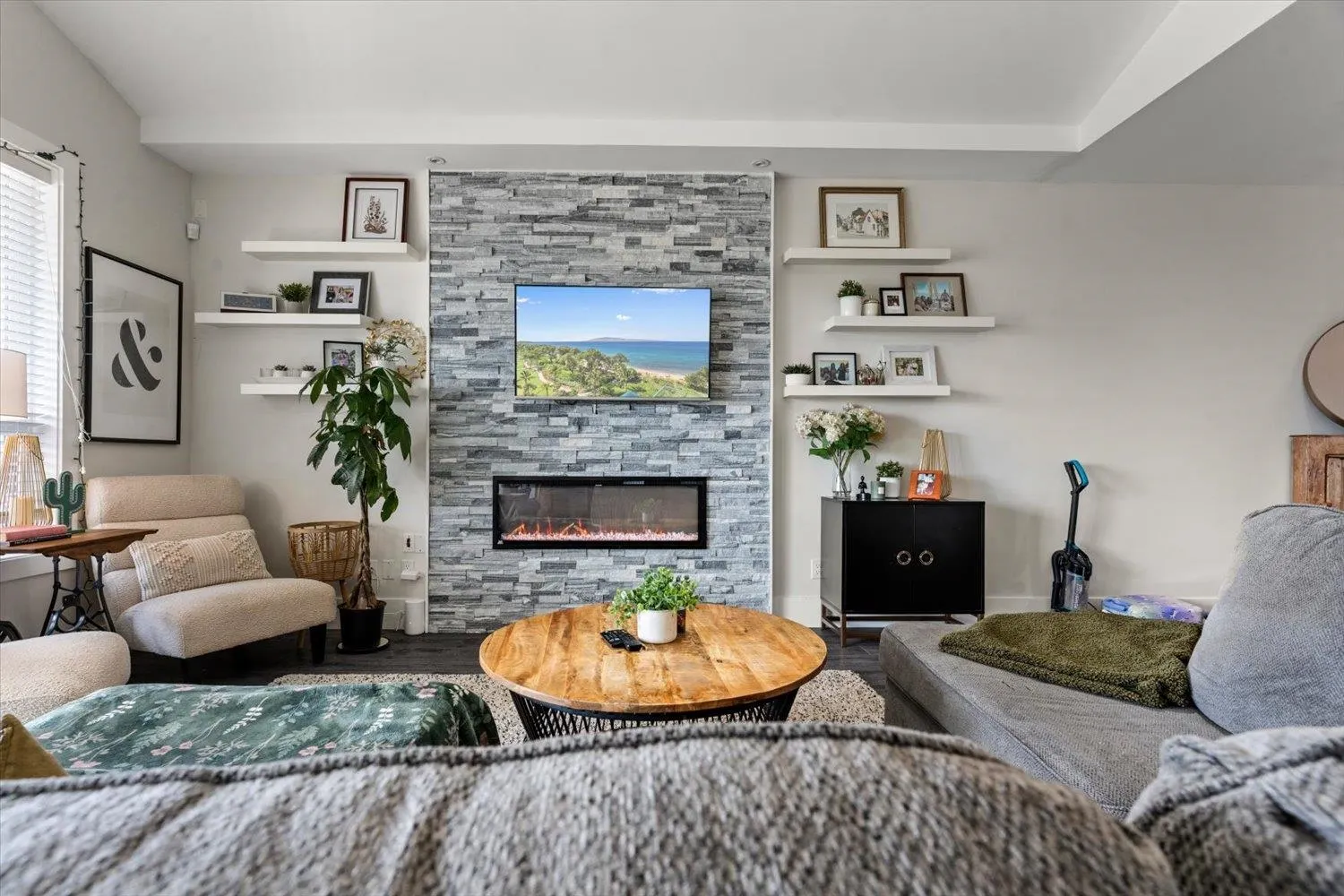 8295 Nixon Road #15