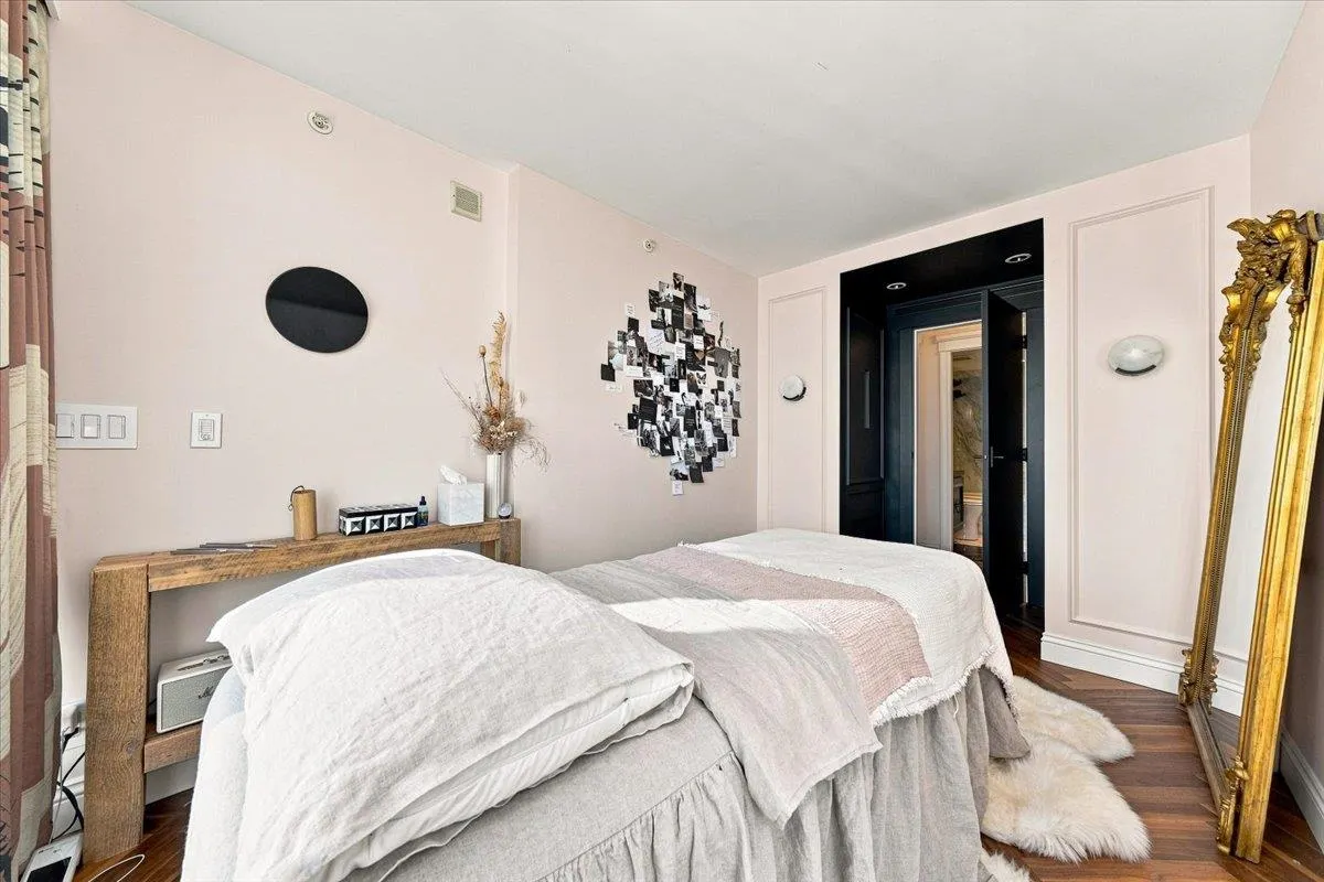 198 Aquarius Mews #2503