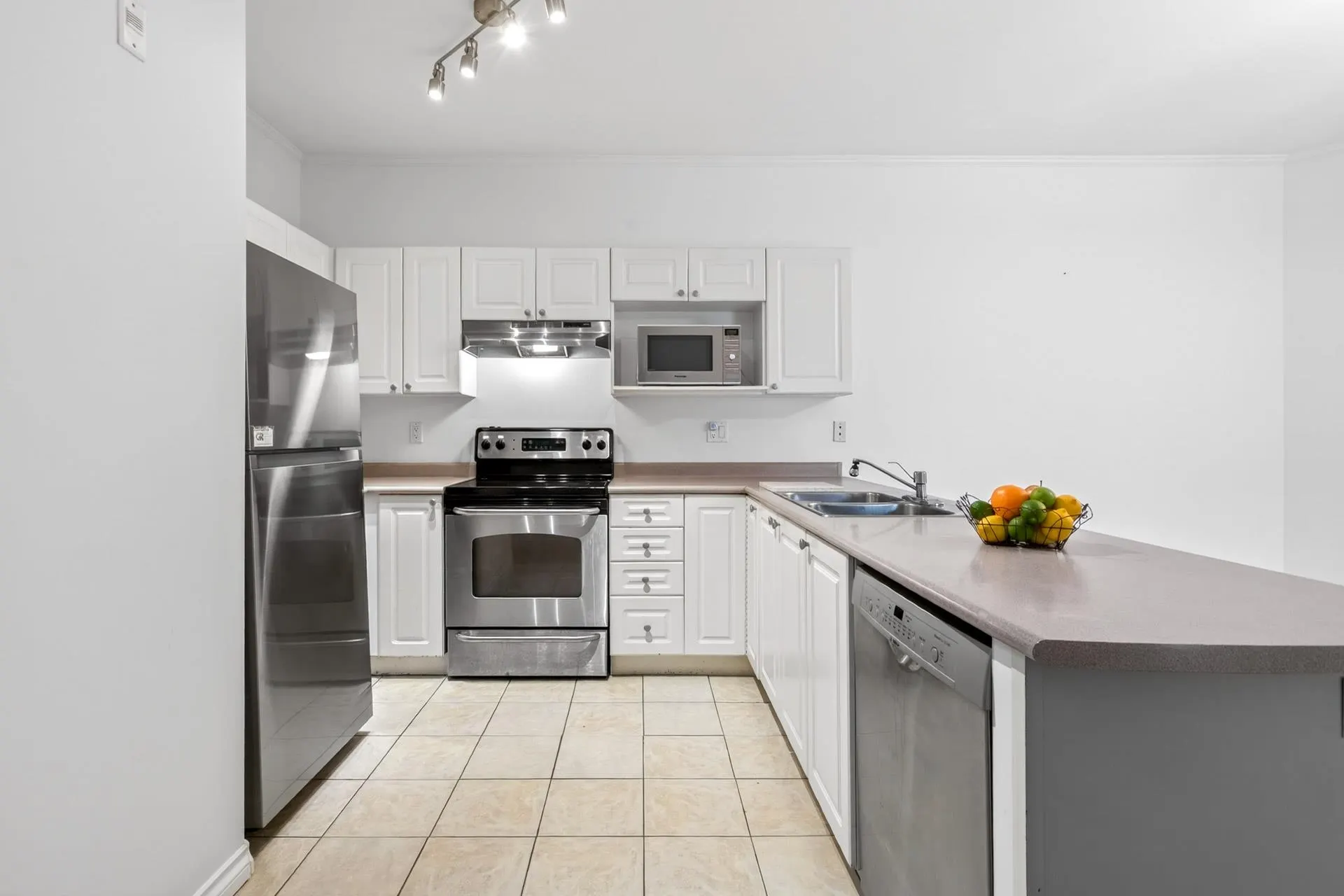2109 Rowland Street #125