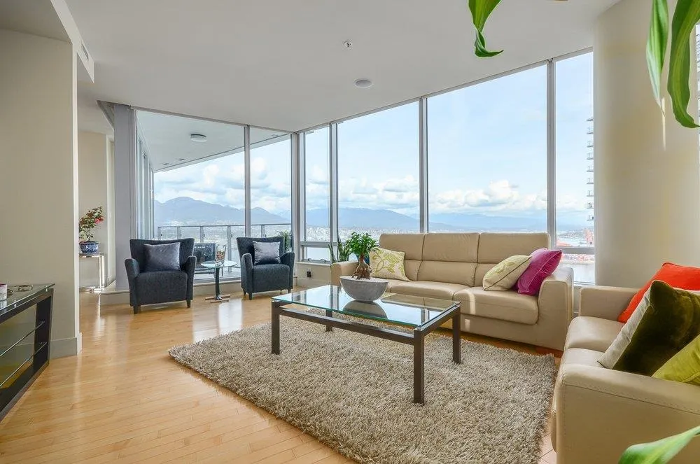 1077 W Cordova Street #3304
