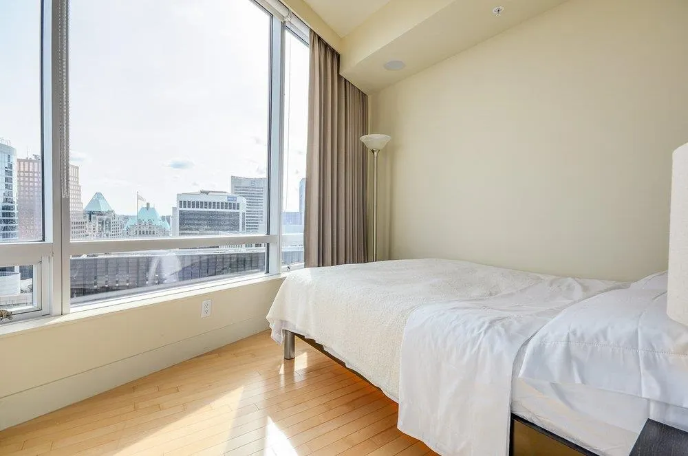 1077 W Cordova Street #3304