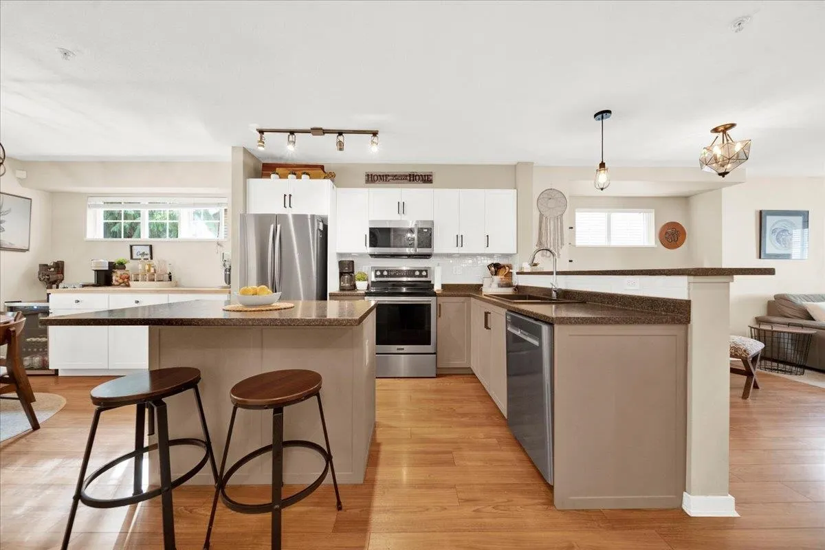 6651 203 Street #6