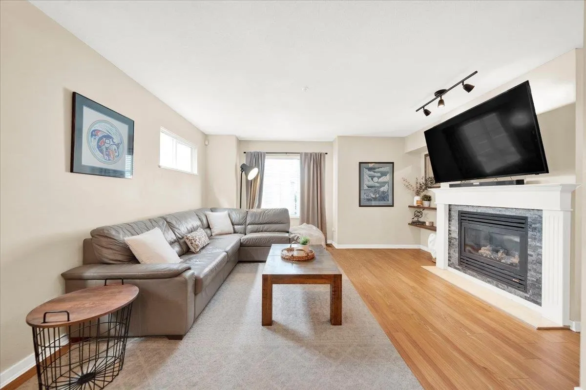 6651 203 Street #6