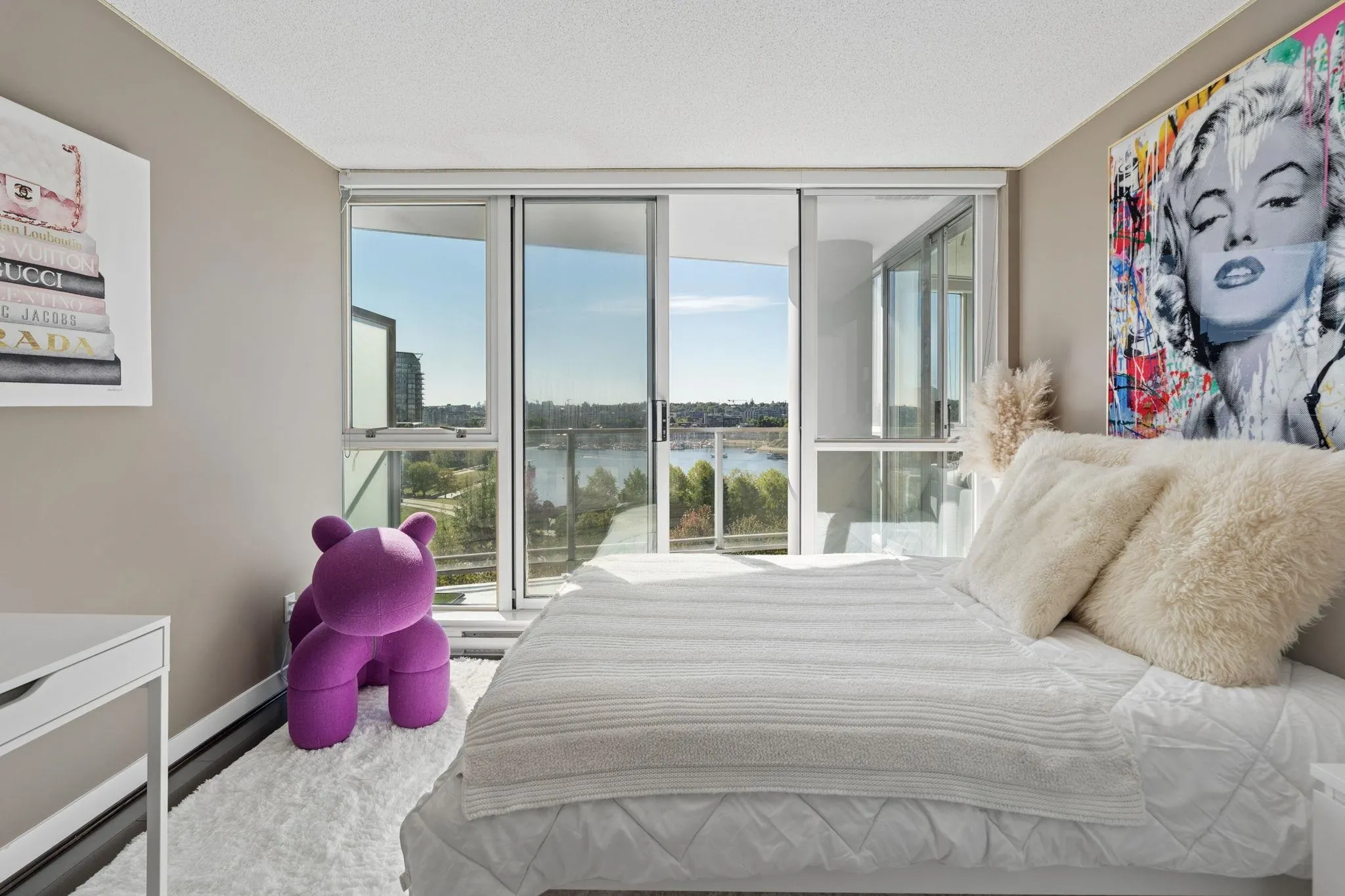 1408 Strathmore Mews #908