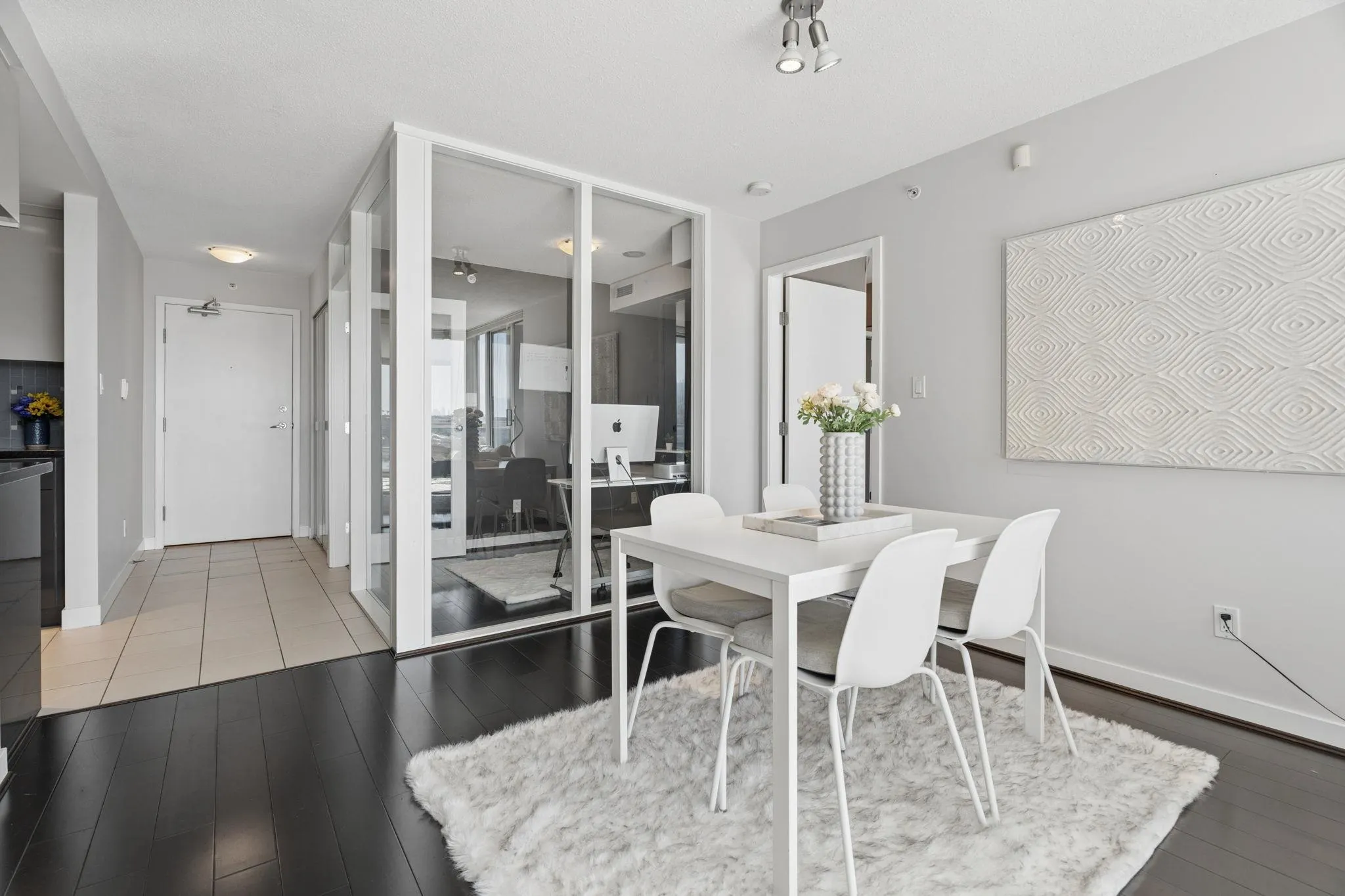 1408 Strathmore Mews #908