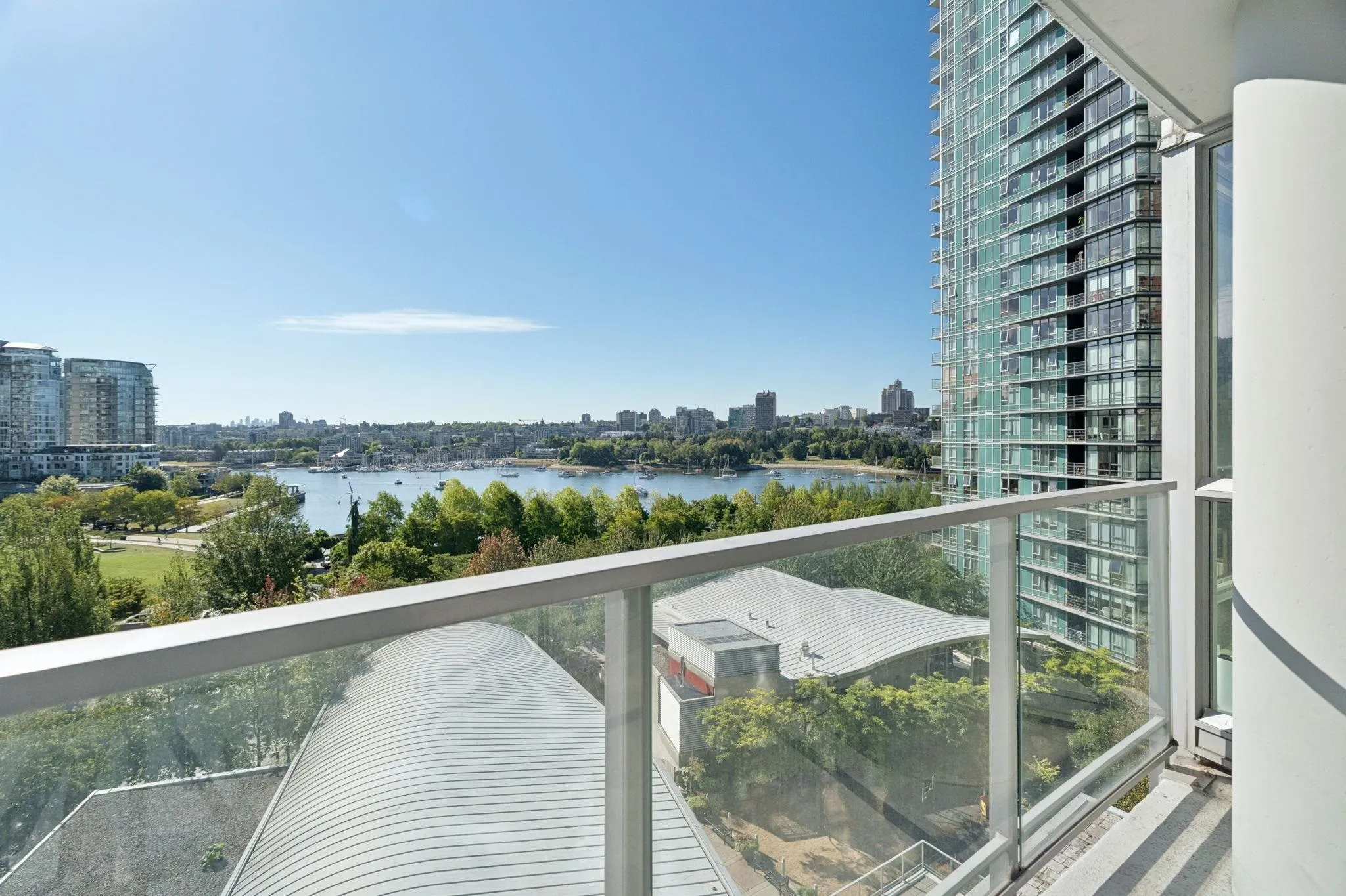 1408 Strathmore Mews #908