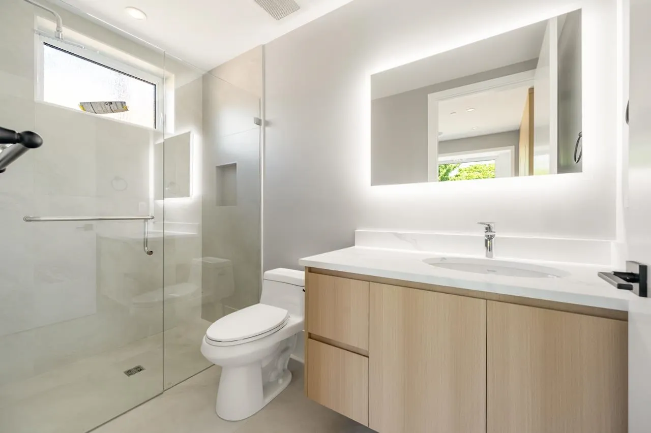 3771 W King Edward Avenue #2