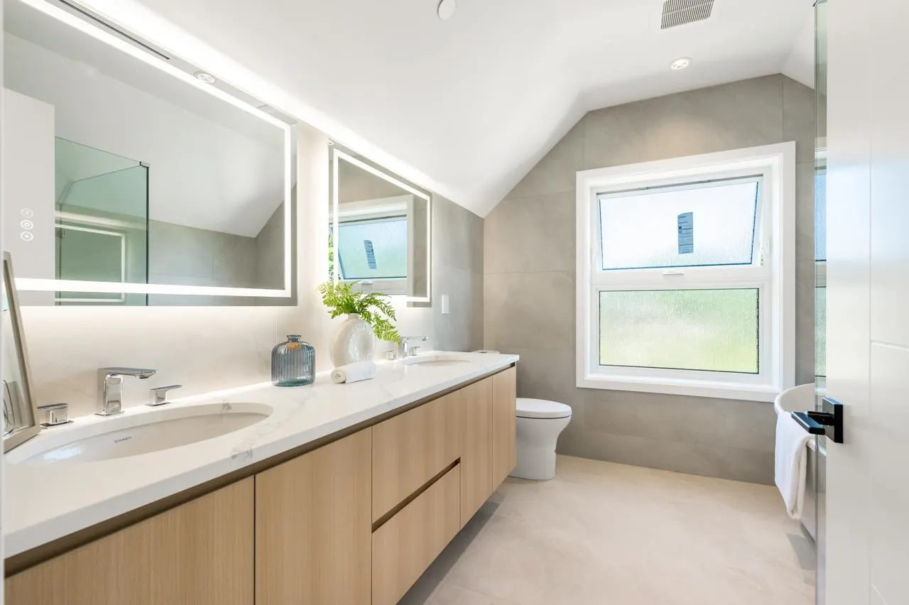 3771 W King Edward Avenue #2